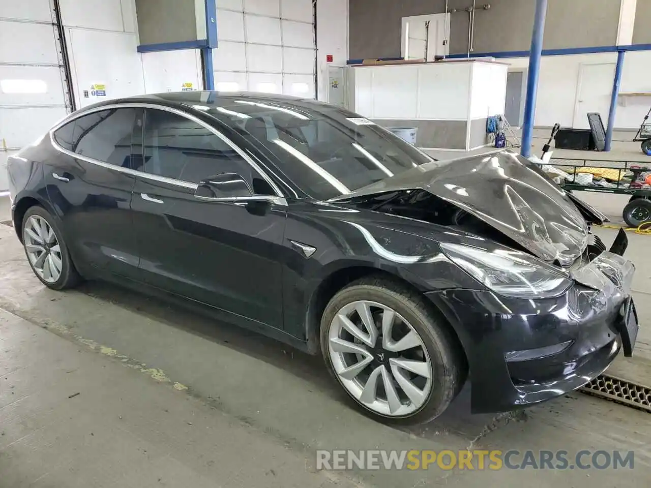 4 Photograph of a damaged car 5YJ3E1EA7LF660810 TESLA MODEL 3 2020