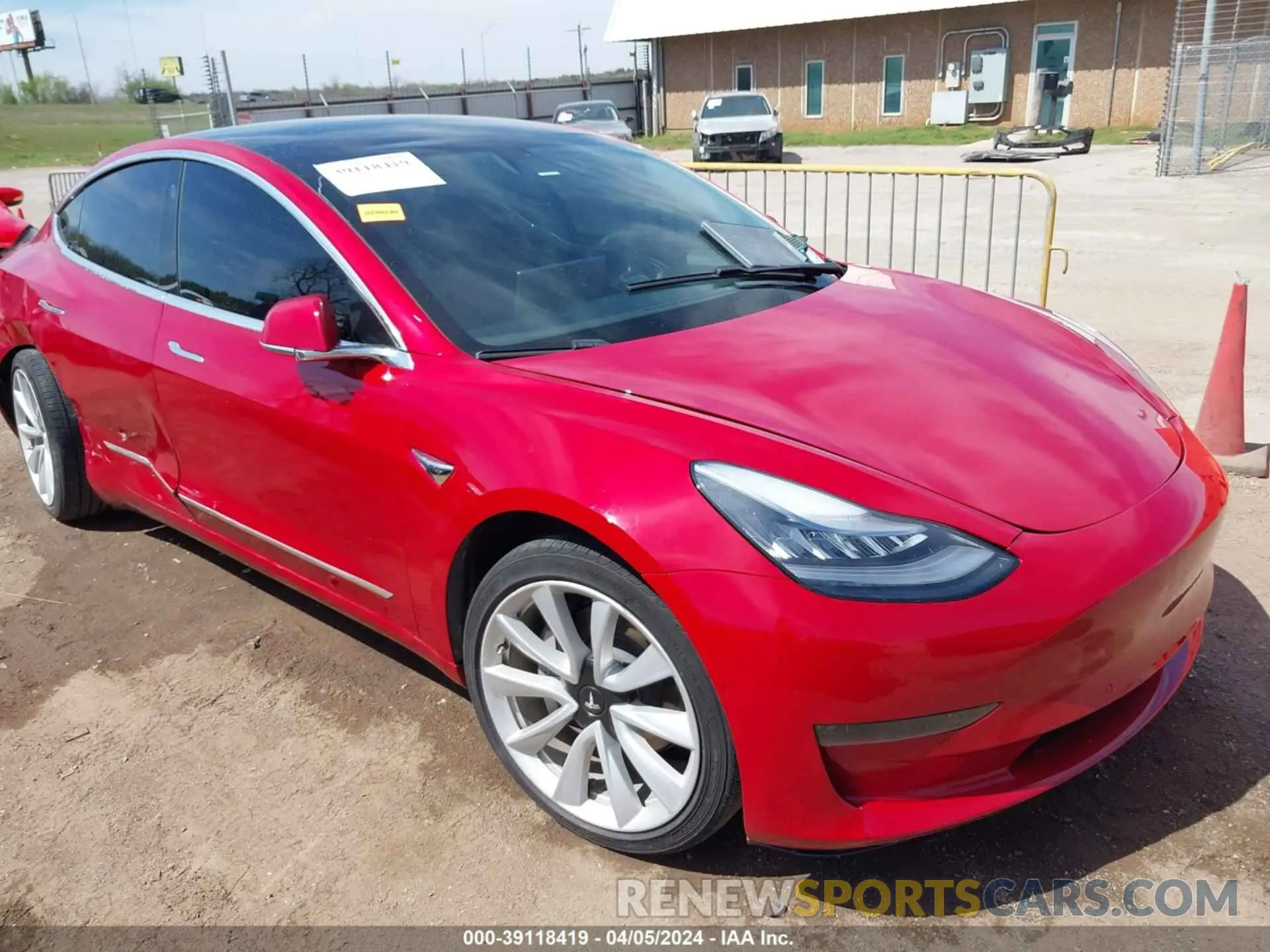1 Photograph of a damaged car 5YJ3E1EA7LF661276 TESLA MODEL 3 2020