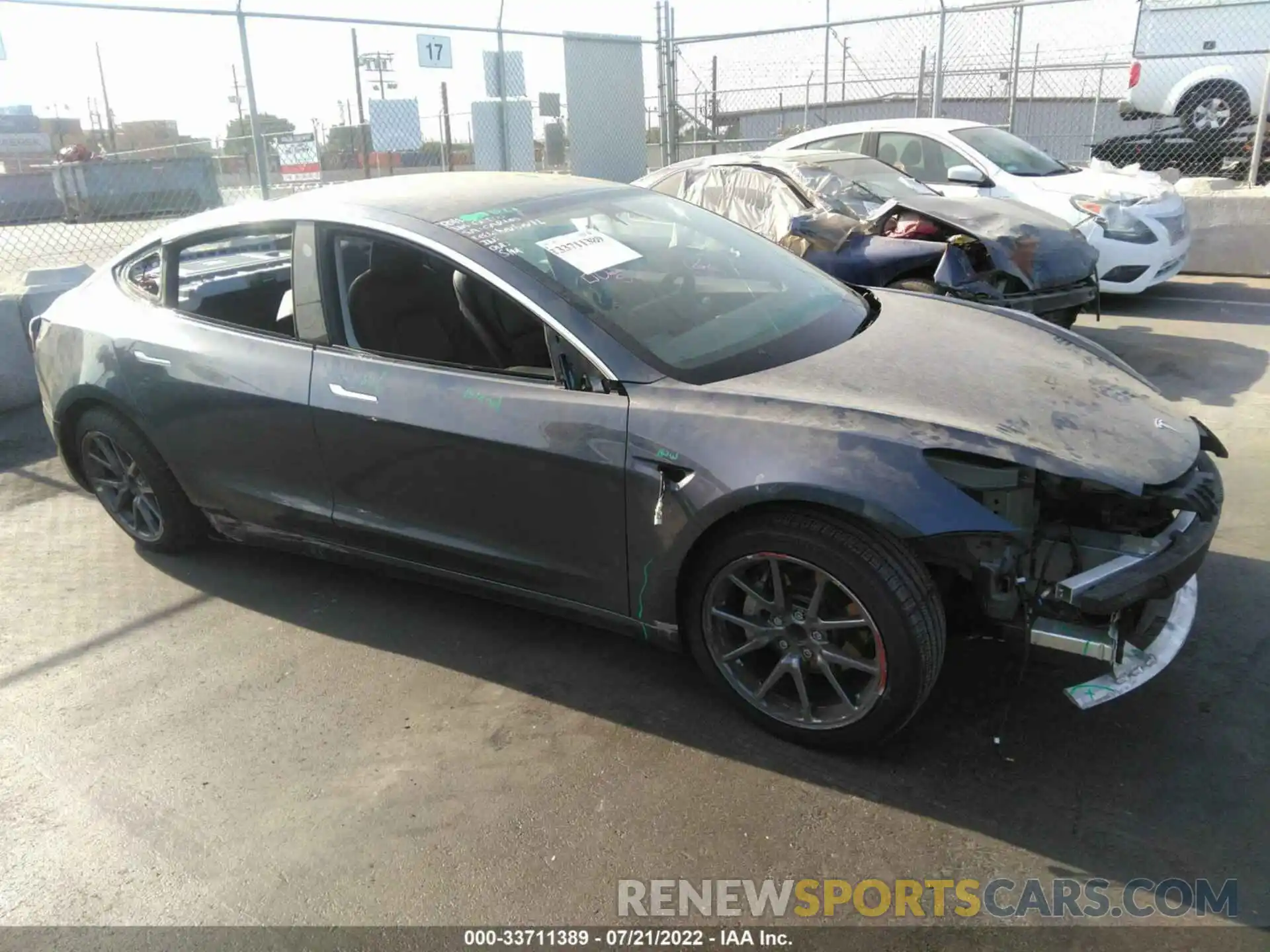 1 Photograph of a damaged car 5YJ3E1EA7LF703199 TESLA MODEL 3 2020