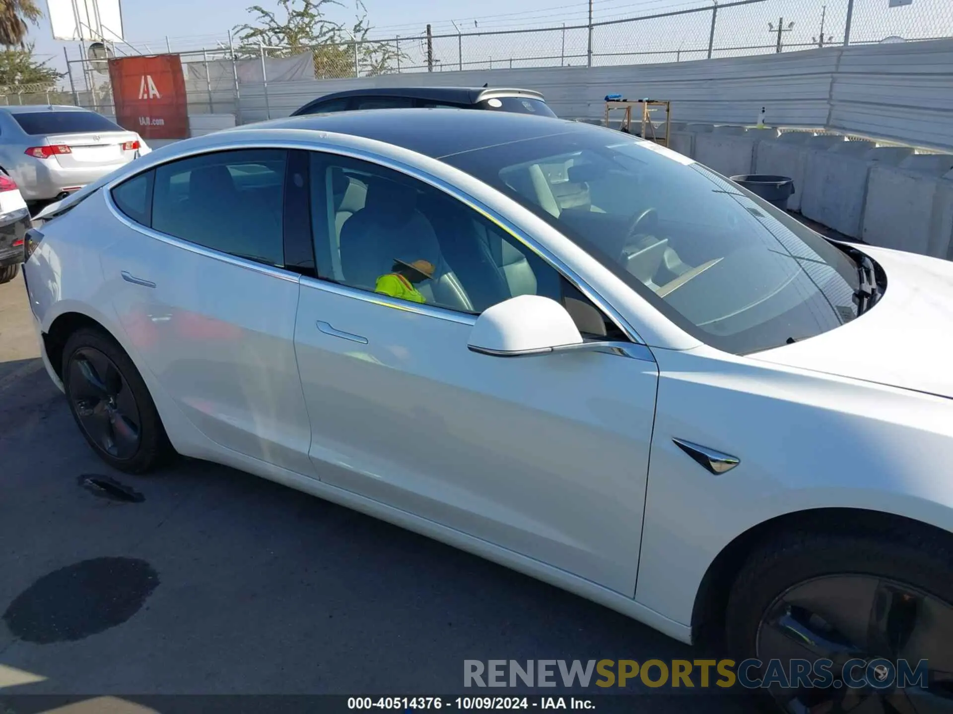 12 Photograph of a damaged car 5YJ3E1EA7LF706197 TESLA MODEL 3 2020
