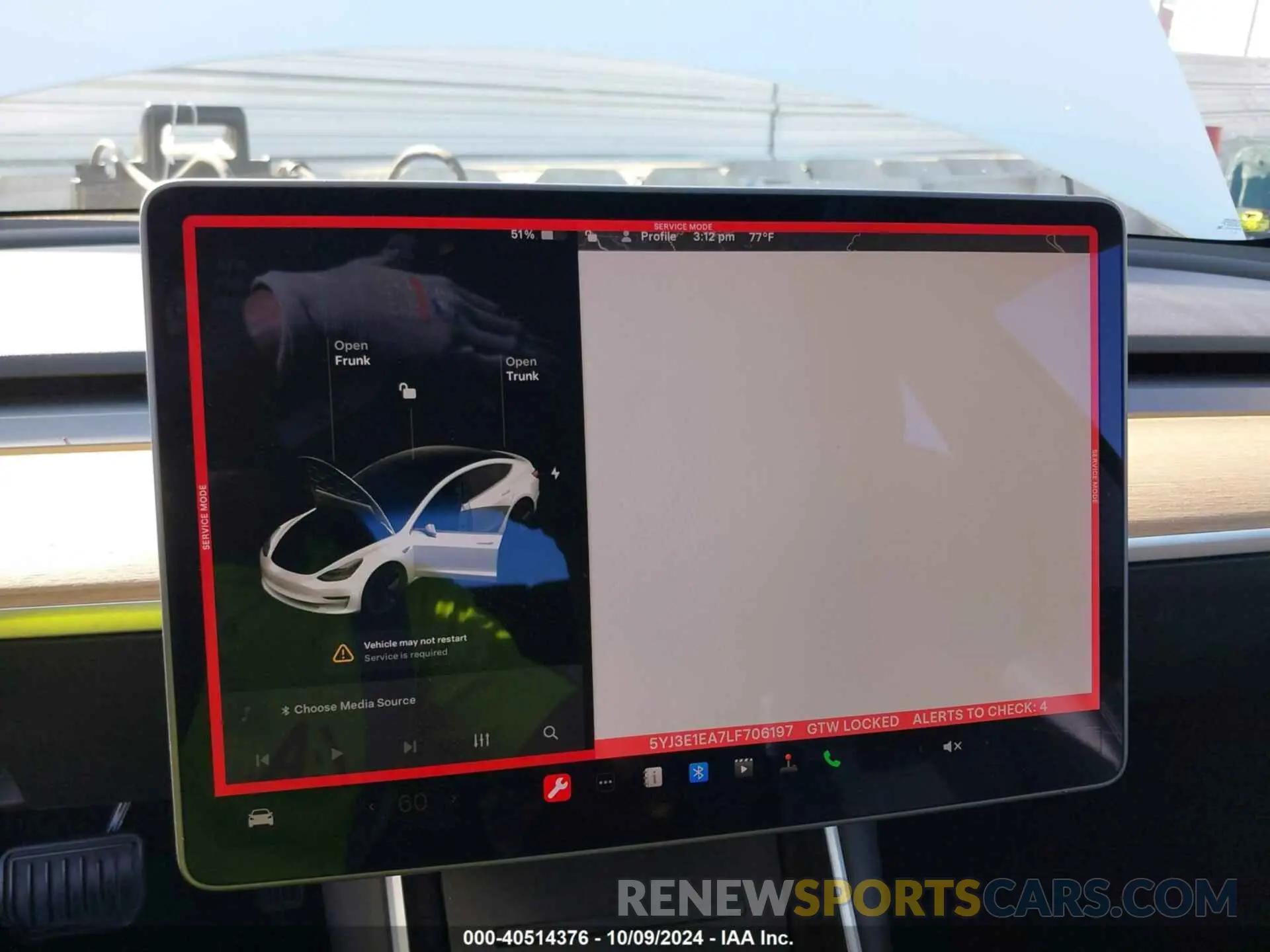 17 Photograph of a damaged car 5YJ3E1EA7LF706197 TESLA MODEL 3 2020