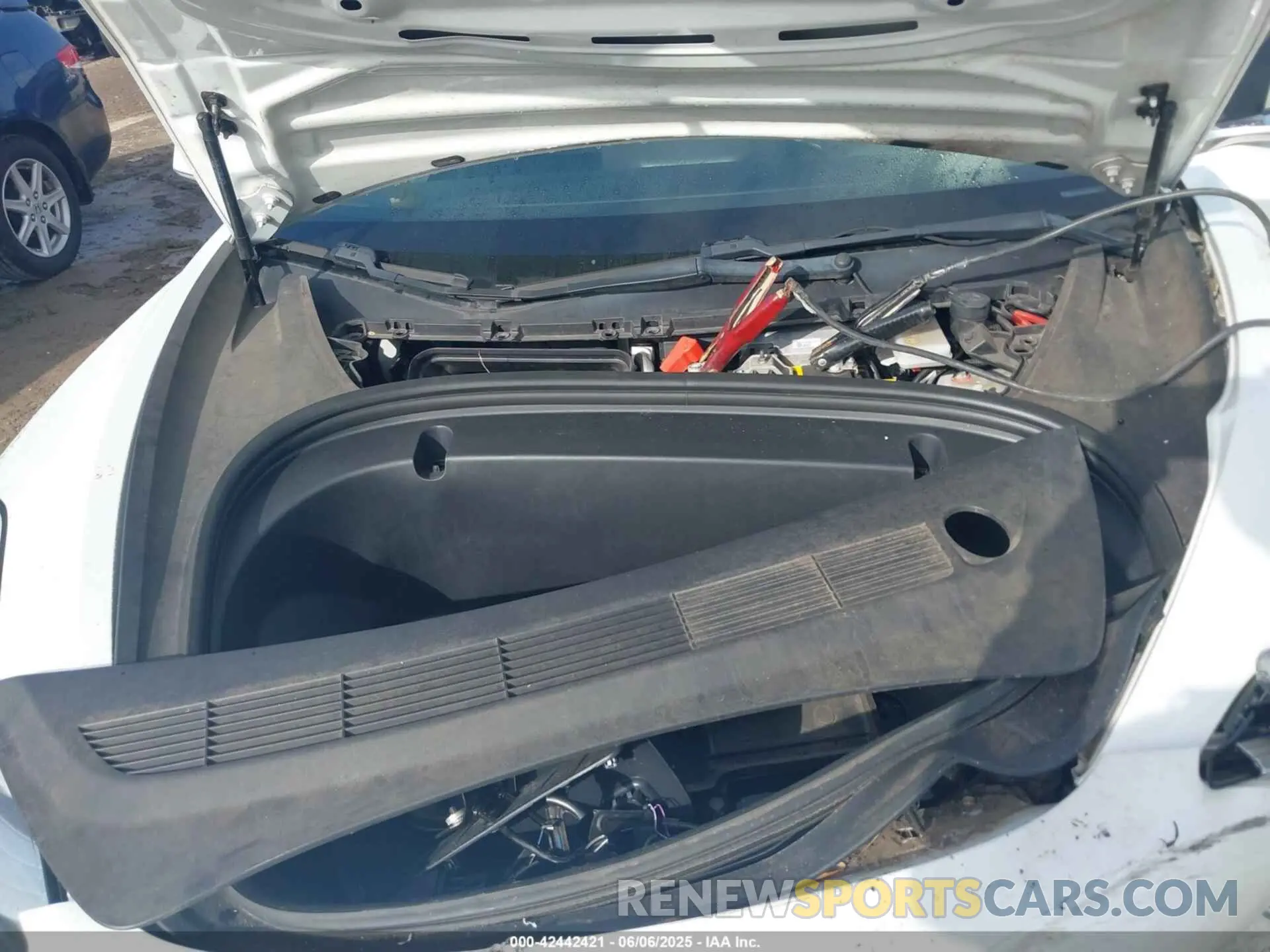 10 Photograph of a damaged car 5YJ3E1EA7LF736977 TESLA MODEL 3 2020