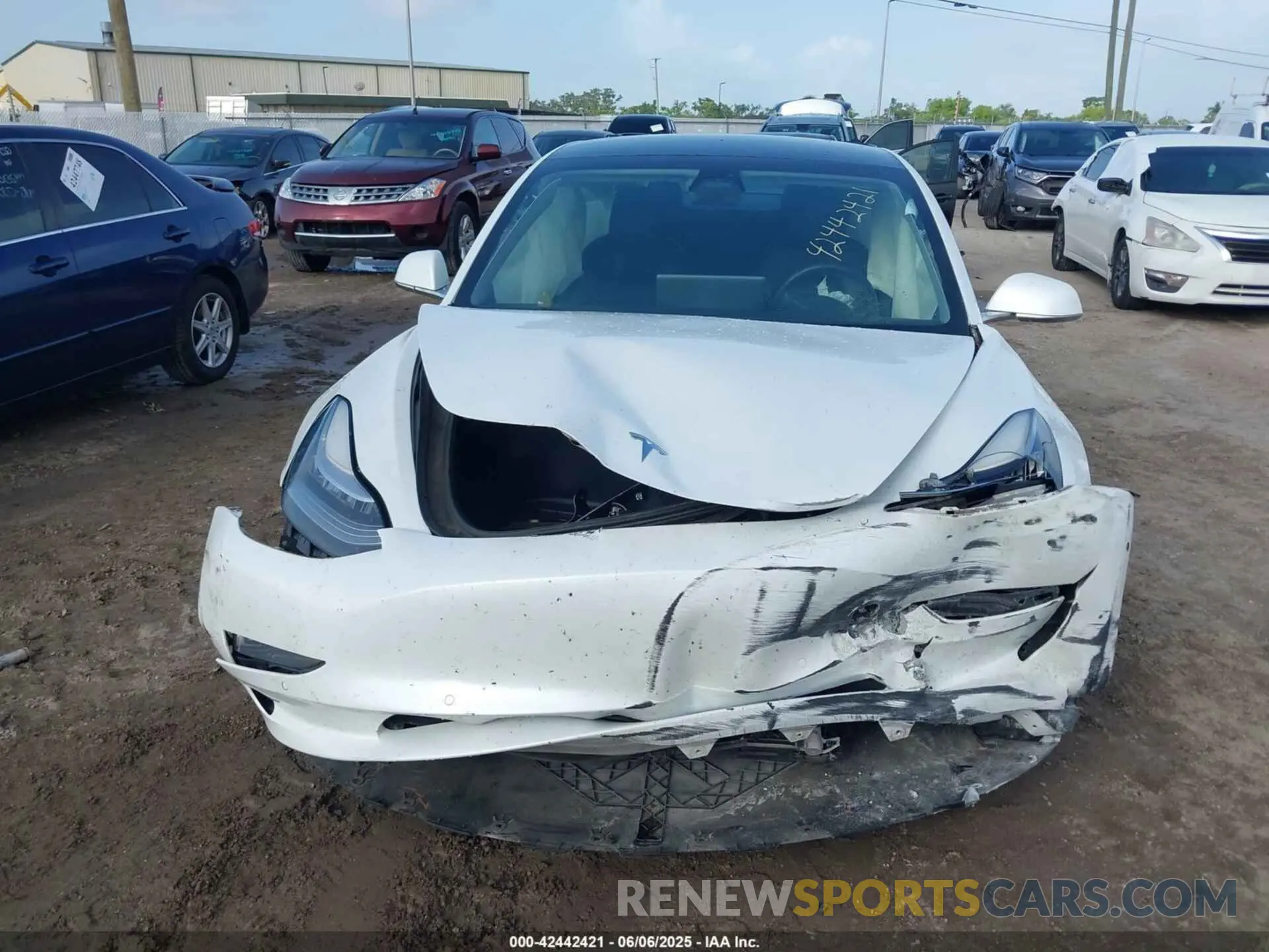 11 Photograph of a damaged car 5YJ3E1EA7LF736977 TESLA MODEL 3 2020