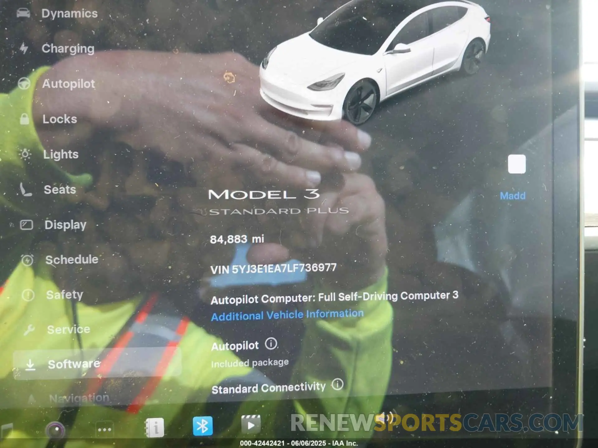 14 Photograph of a damaged car 5YJ3E1EA7LF736977 TESLA MODEL 3 2020