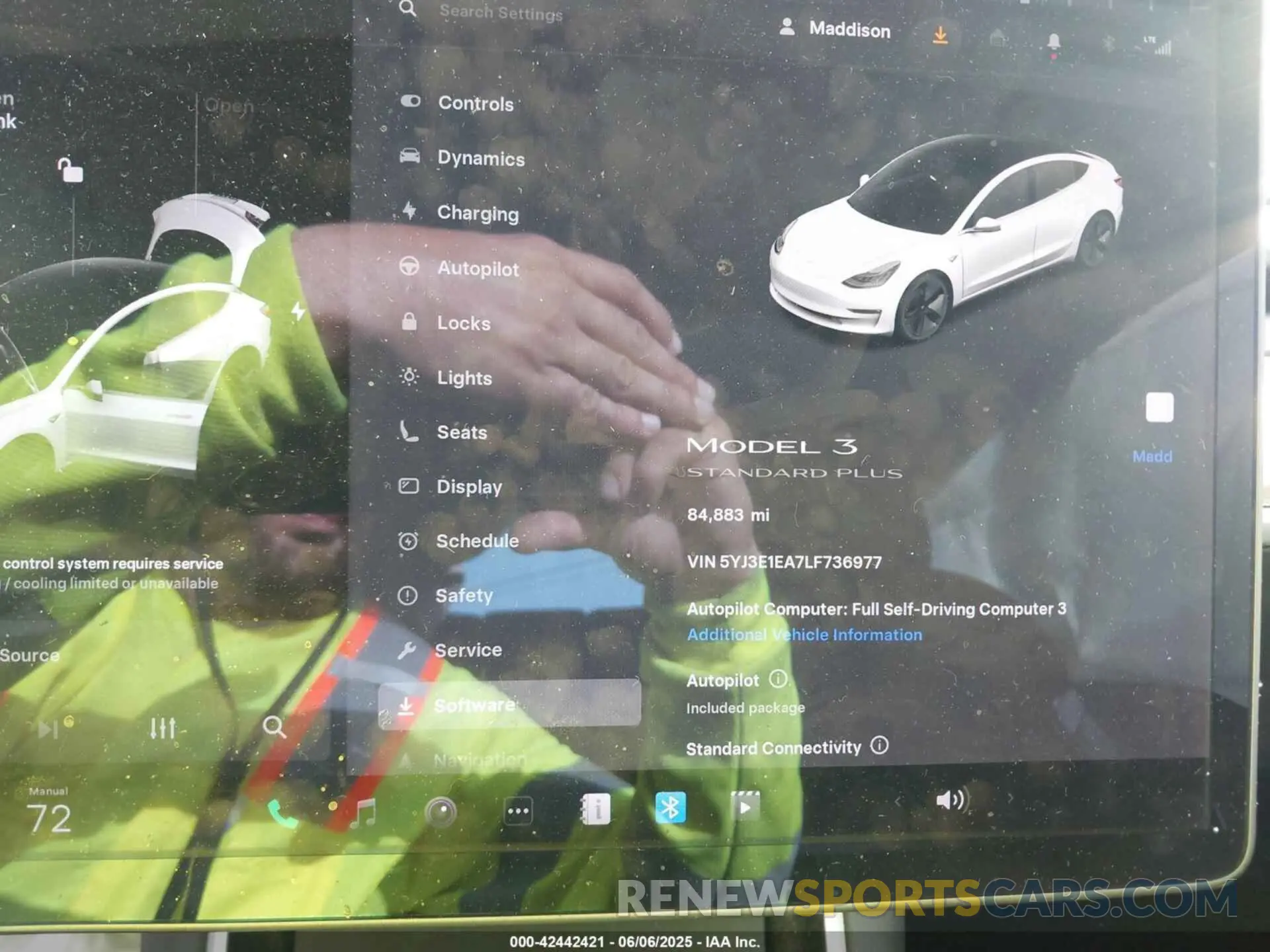 7 Photograph of a damaged car 5YJ3E1EA7LF736977 TESLA MODEL 3 2020