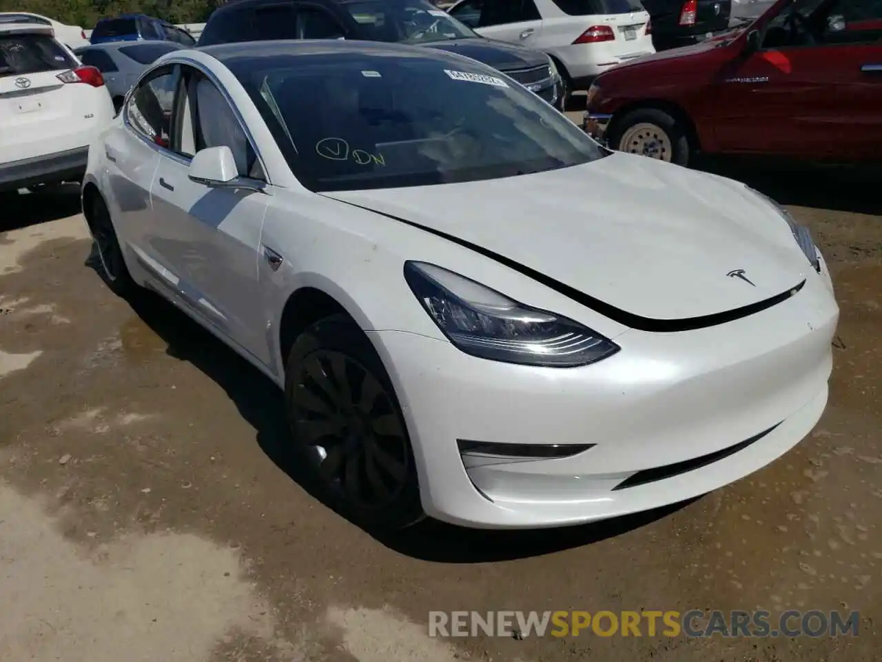 1 Photograph of a damaged car 5YJ3E1EA7LF737031 TESLA MODEL 3 2020