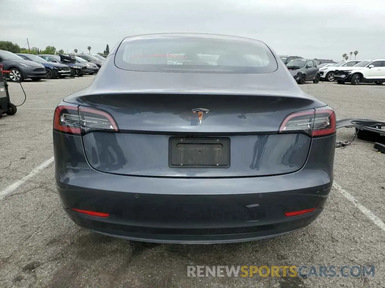 6 Photograph of a damaged car 5YJ3E1EA7LF743475 TESLA MODEL 3 2020