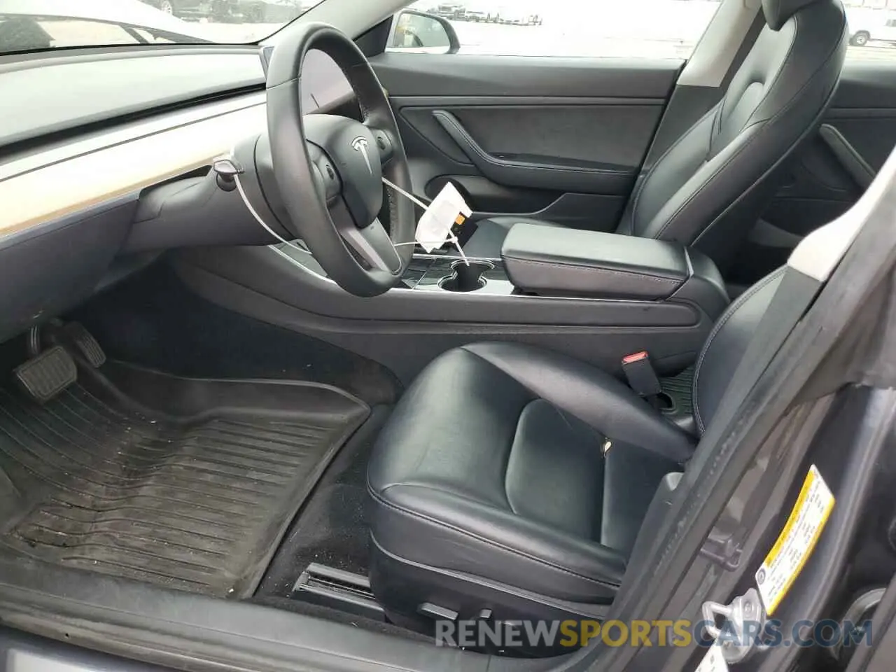 7 Photograph of a damaged car 5YJ3E1EA7LF743475 TESLA MODEL 3 2020