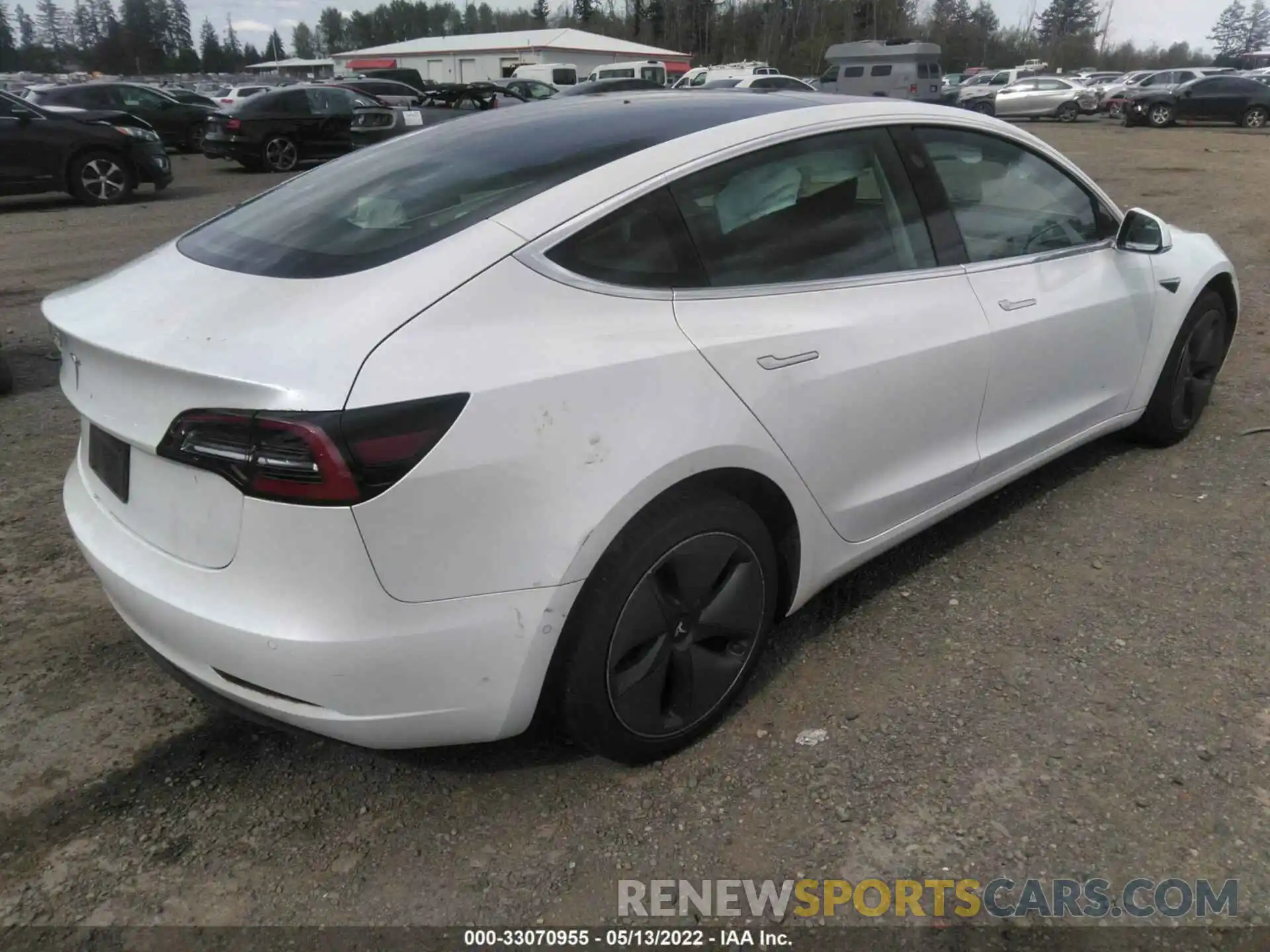 4 Photograph of a damaged car 5YJ3E1EA7LF745159 TESLA MODEL 3 2020