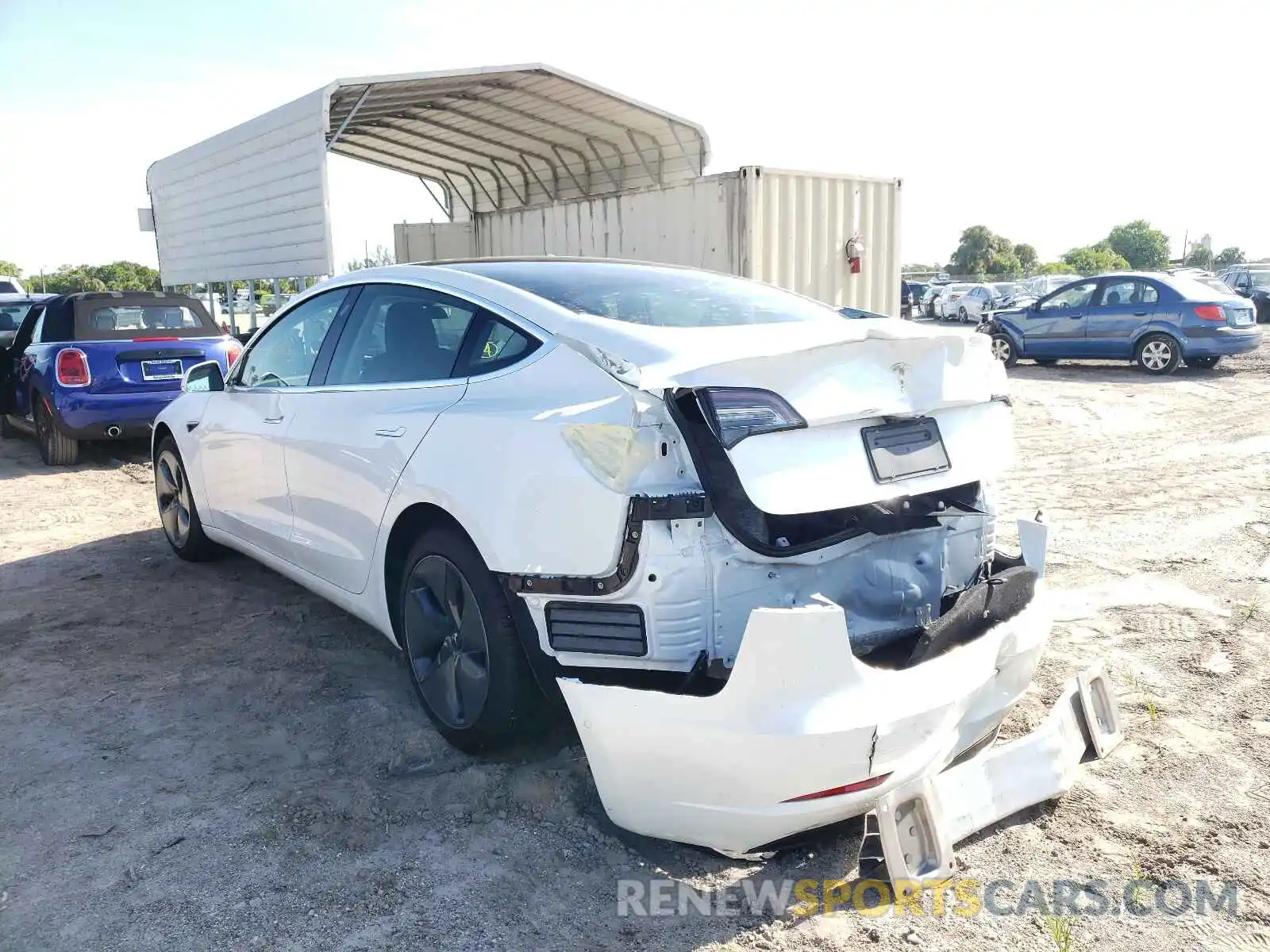 3 Photograph of a damaged car 5YJ3E1EA7LF783572 TESLA MODEL 3 2020