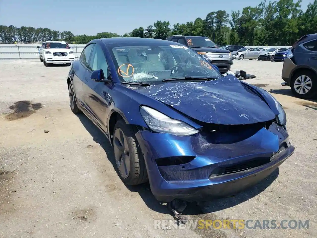 1 Photograph of a damaged car 5YJ3E1EA7LF783930 TESLA MODEL 3 2020