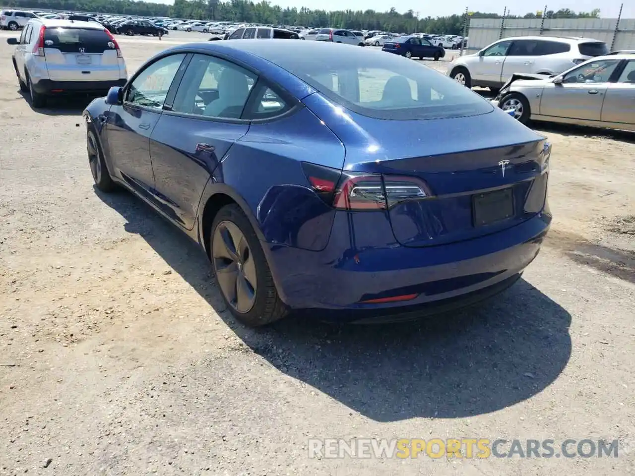 3 Photograph of a damaged car 5YJ3E1EA7LF783930 TESLA MODEL 3 2020