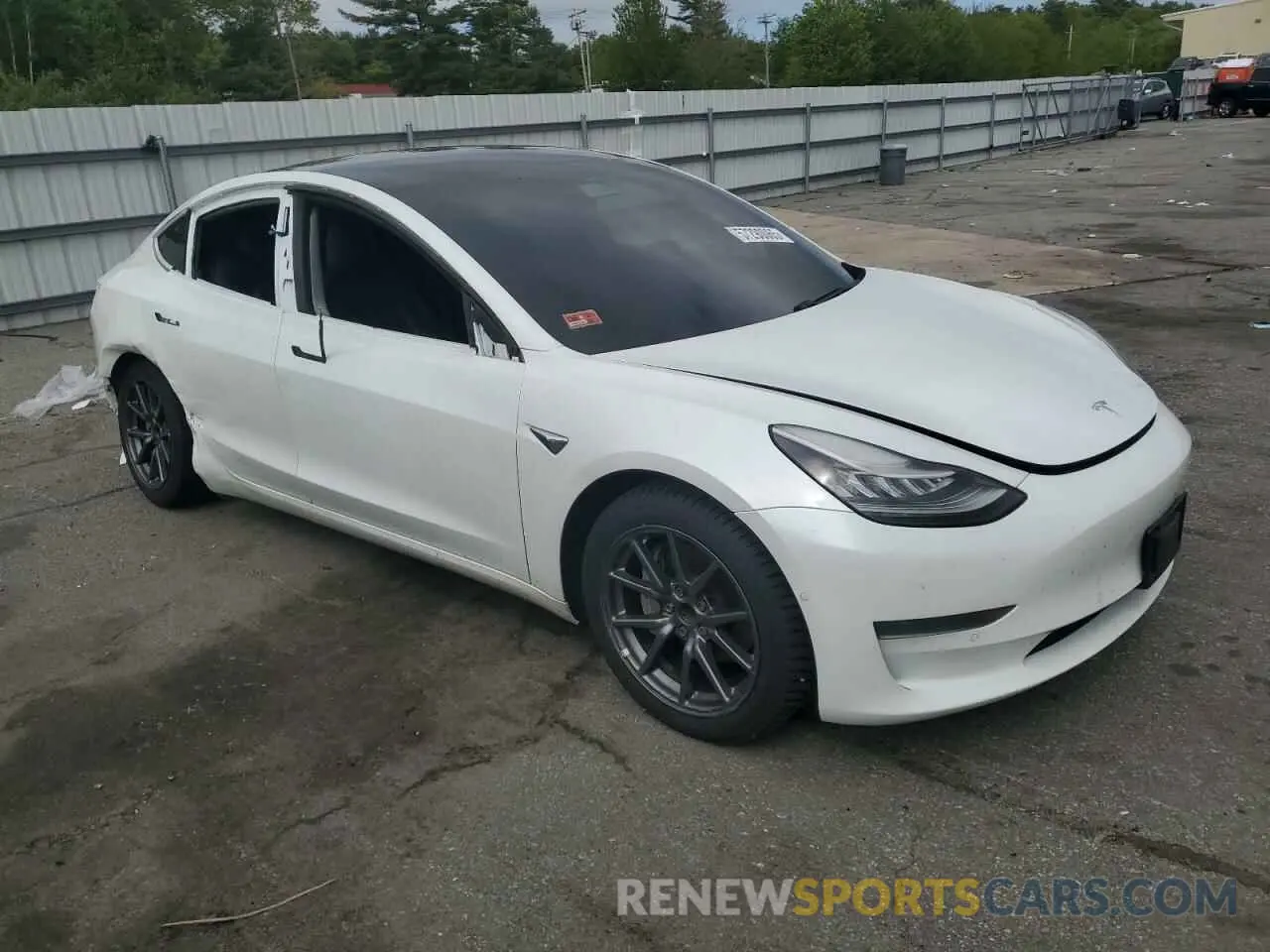 4 Photograph of a damaged car 5YJ3E1EA7LF797293 TESLA MODEL 3 2020