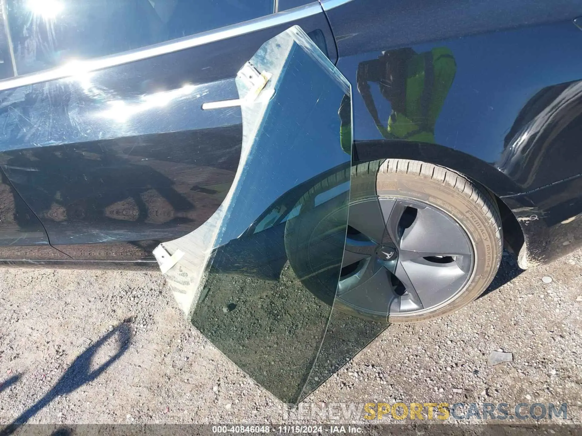 12 Photograph of a damaged car 5YJ3E1EA7LF802492 TESLA MODEL 3 2020
