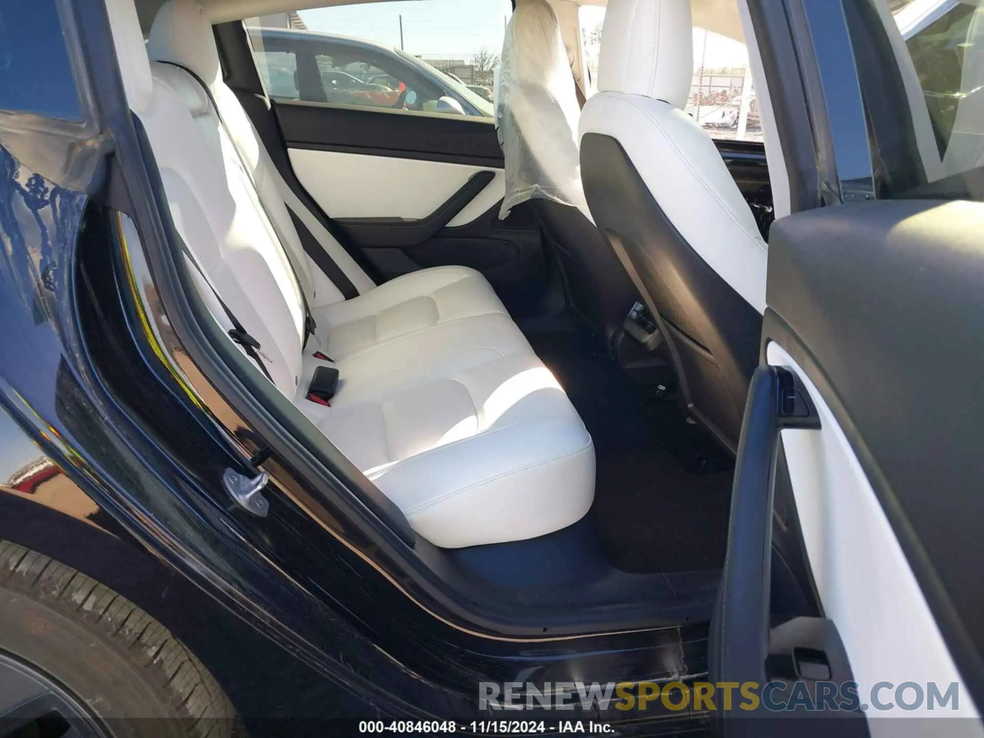 8 Photograph of a damaged car 5YJ3E1EA7LF802492 TESLA MODEL 3 2020