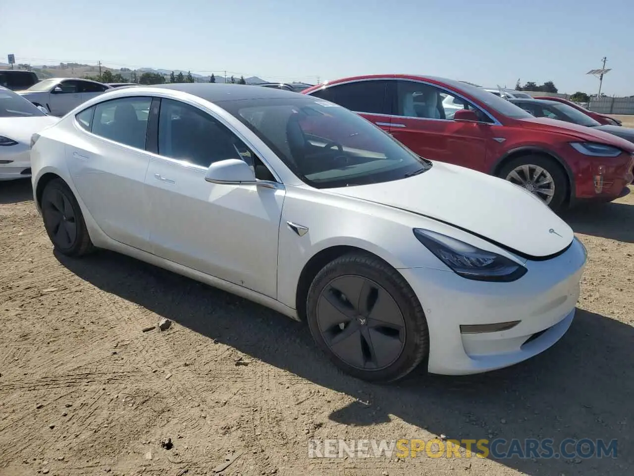 4 Photograph of a damaged car 5YJ3E1EA7LF805859 TESLA MODEL 3 2020