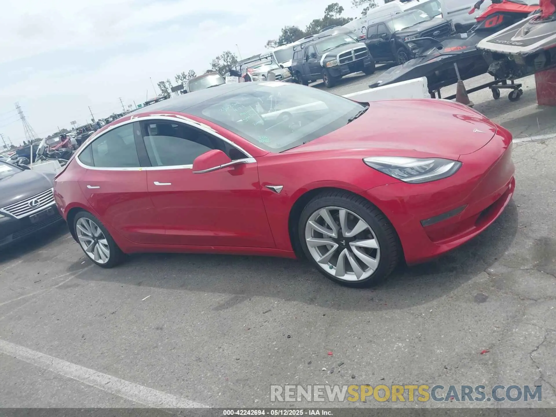 14 Photograph of a damaged car 5YJ3E1EA7LF806266 TESLA MODEL 3 2020