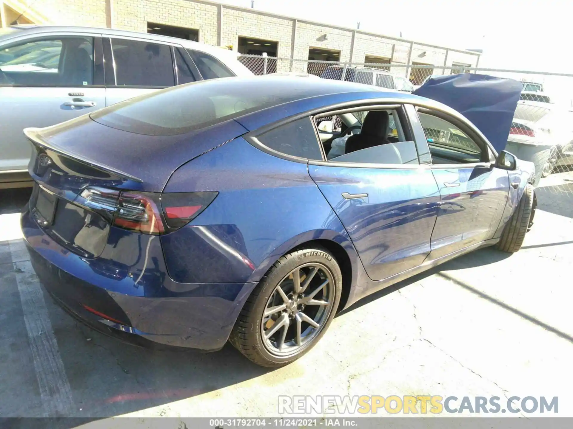 4 Photograph of a damaged car 5YJ3E1EA7LF807644 TESLA MODEL 3 2020