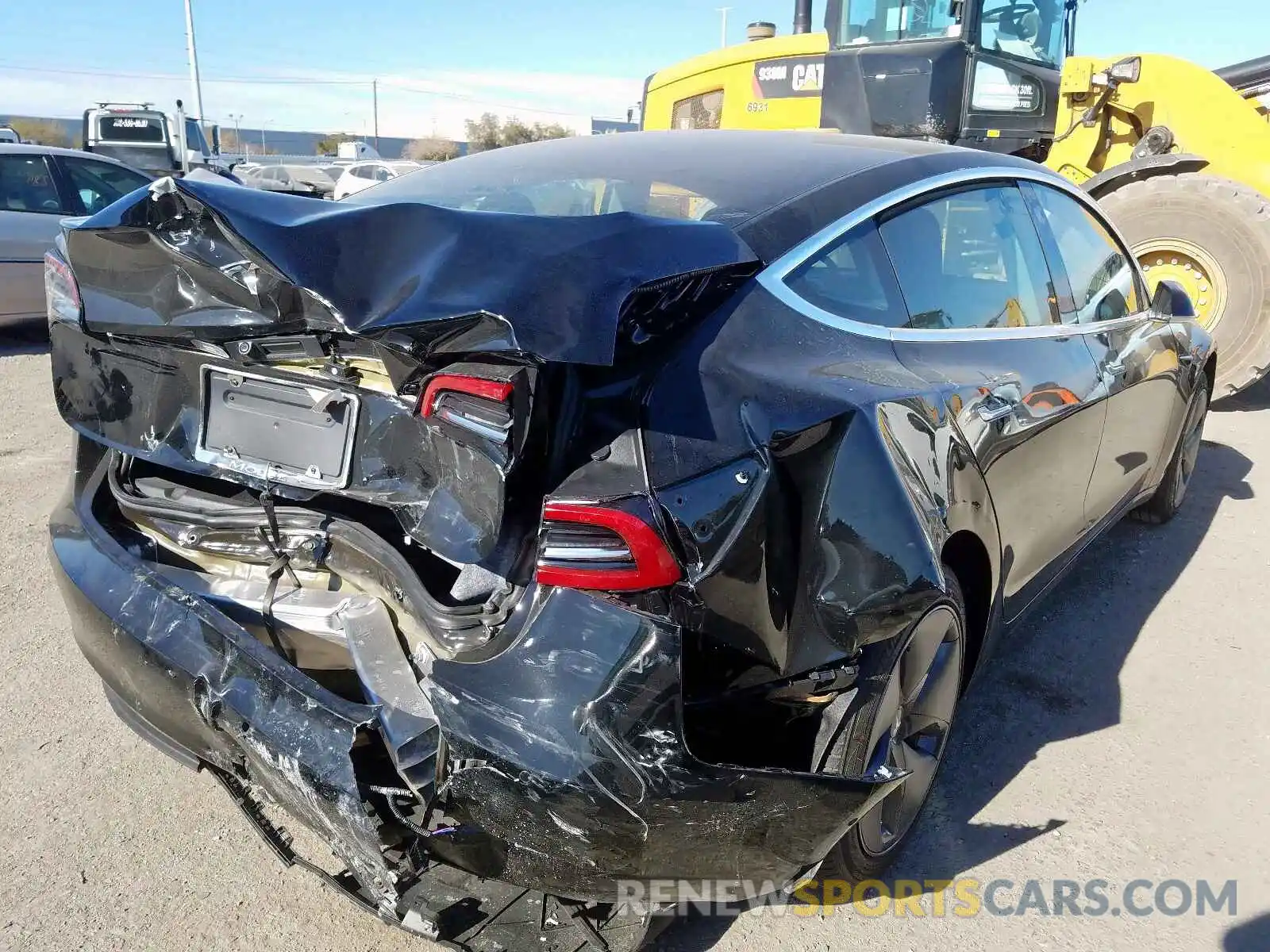 4 Photograph of a damaged car 5YJ3E1EA8LF590251 TESLA MODEL 3 2020