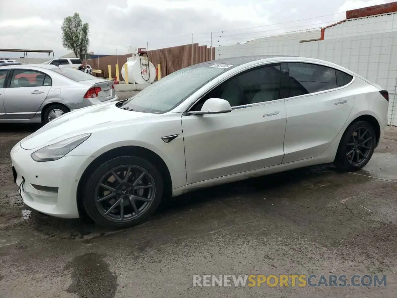 1 Photograph of a damaged car 5YJ3E1EA8LF591111 TESLA MODEL 3 2020