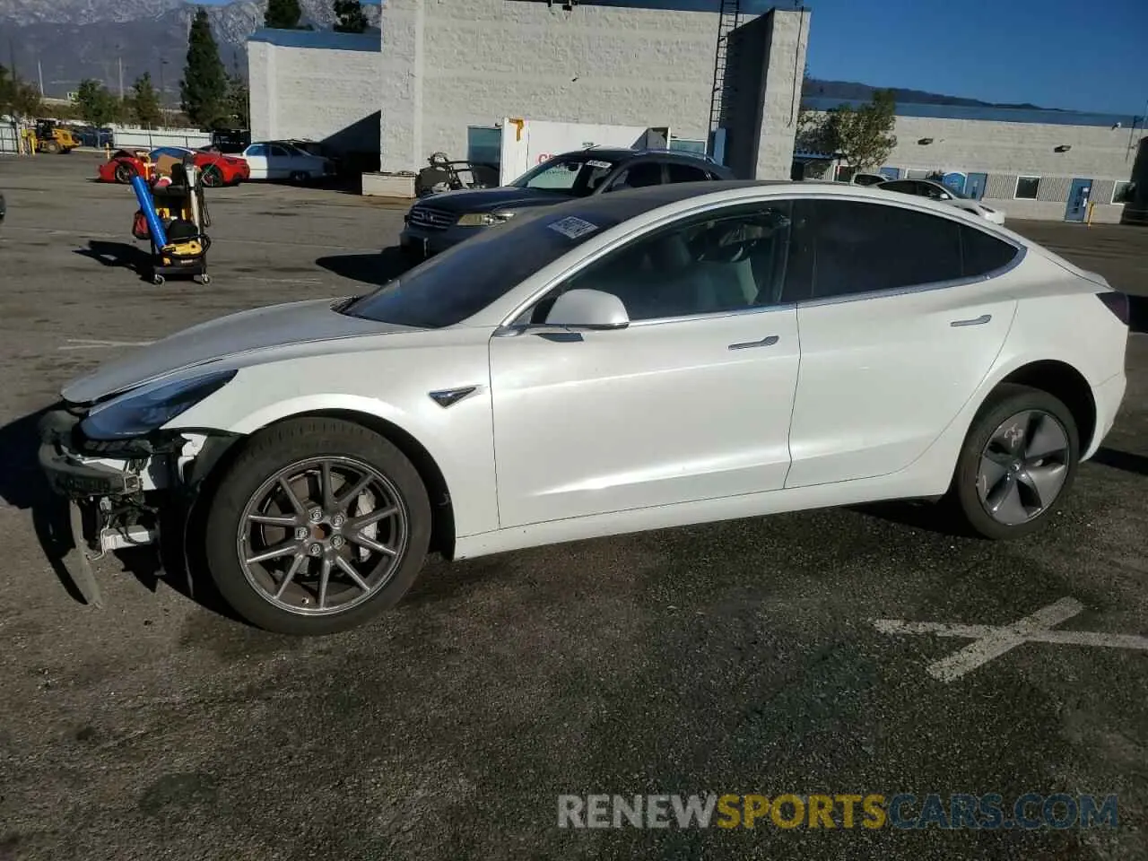 1 Photograph of a damaged car 5YJ3E1EA8LF598351 TESLA MODEL 3 2020