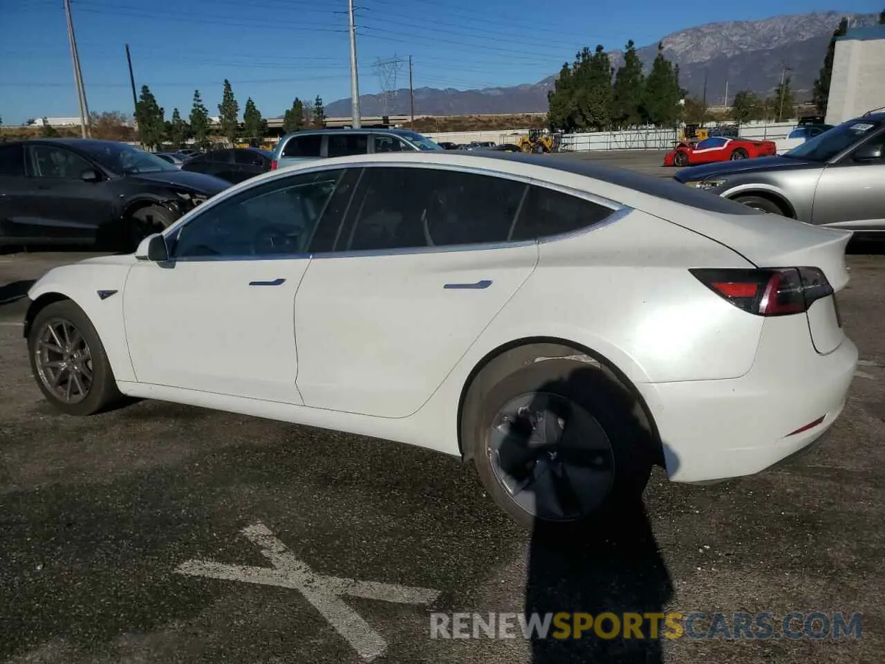 2 Photograph of a damaged car 5YJ3E1EA8LF598351 TESLA MODEL 3 2020