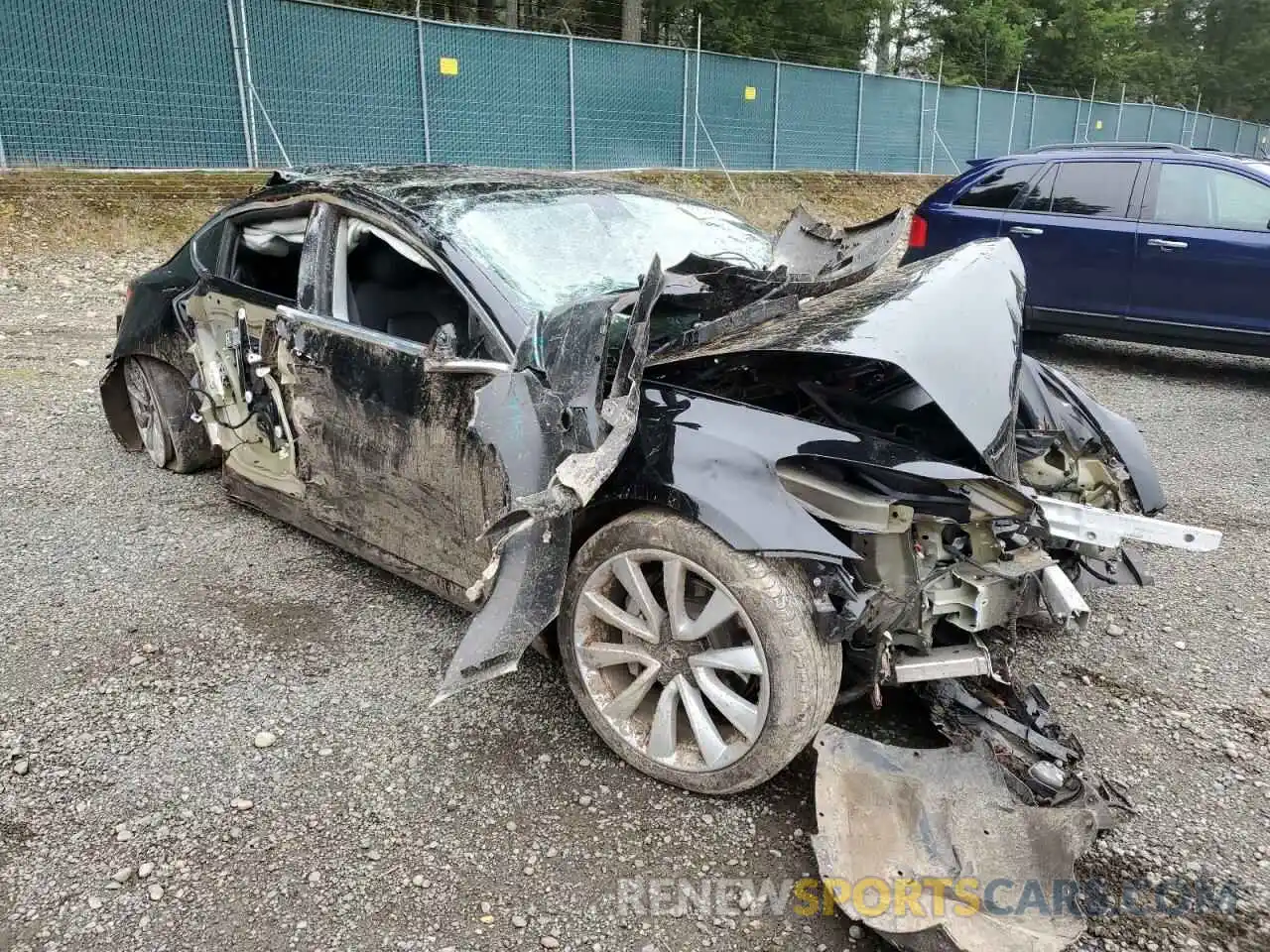 4 Photograph of a damaged car 5YJ3E1EA8LF609333 TESLA MODEL 3 2020