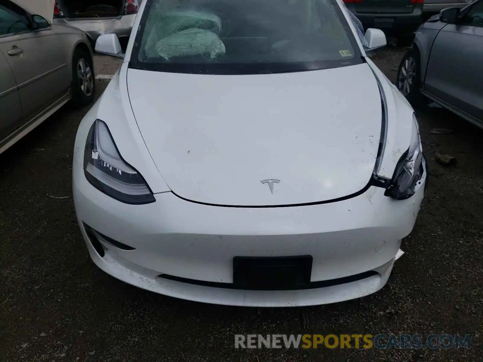 7 Photograph of a damaged car 5YJ3E1EA8LF610532 TESLA MODEL 3 2020