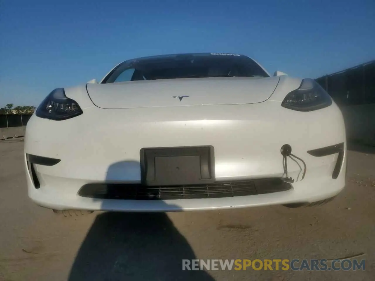5 Photograph of a damaged car 5YJ3E1EA8LF615956 TESLA MODEL 3 2020