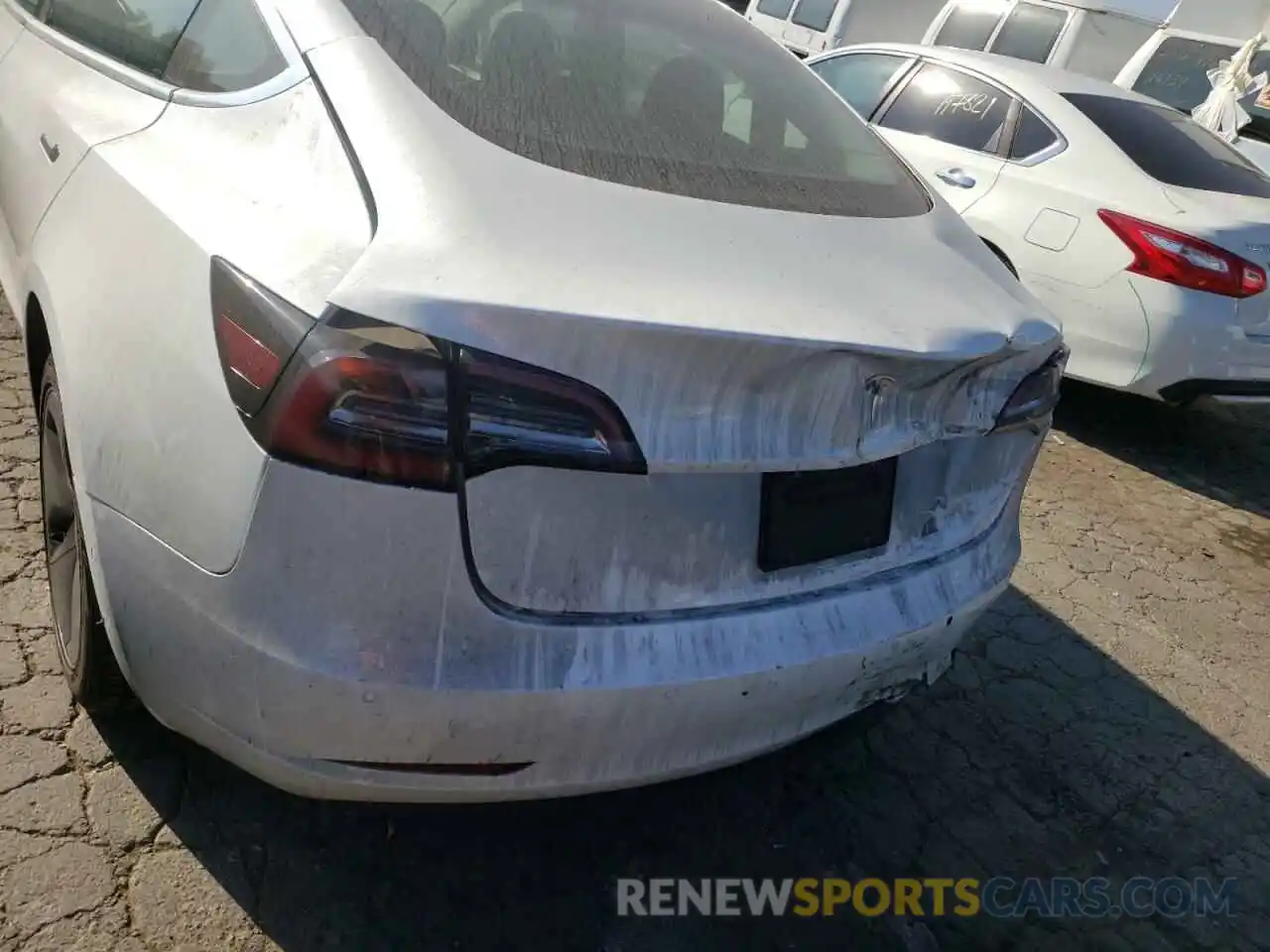 9 Photograph of a damaged car 5YJ3E1EA8LF631350 TESLA MODEL 3 2020