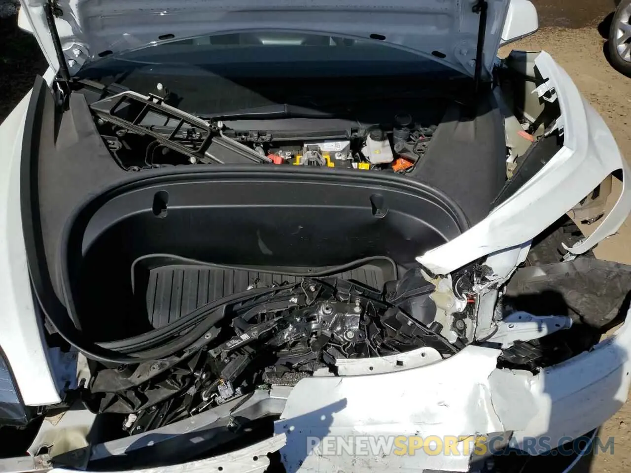 11 Photograph of a damaged car 5YJ3E1EA8LF633213 TESLA MODEL 3 2020
