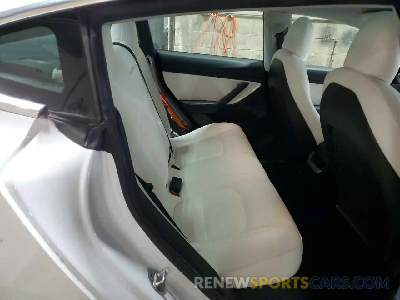 11 Photograph of a damaged car 5YJ3E1EA8LF634927 TESLA MODEL 3 2020