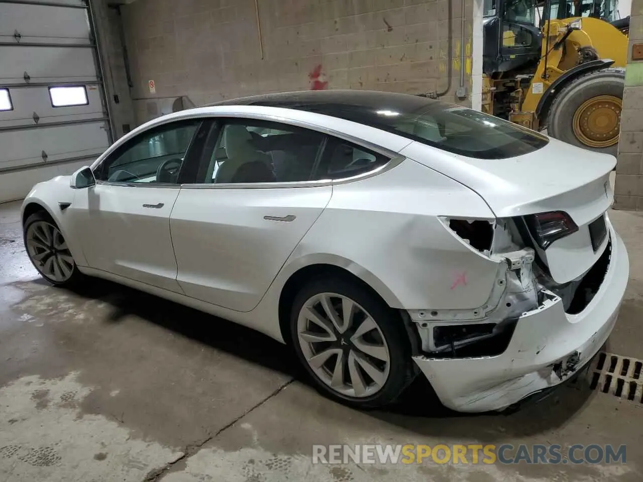 2 Photograph of a damaged car 5YJ3E1EA8LF634927 TESLA MODEL 3 2020