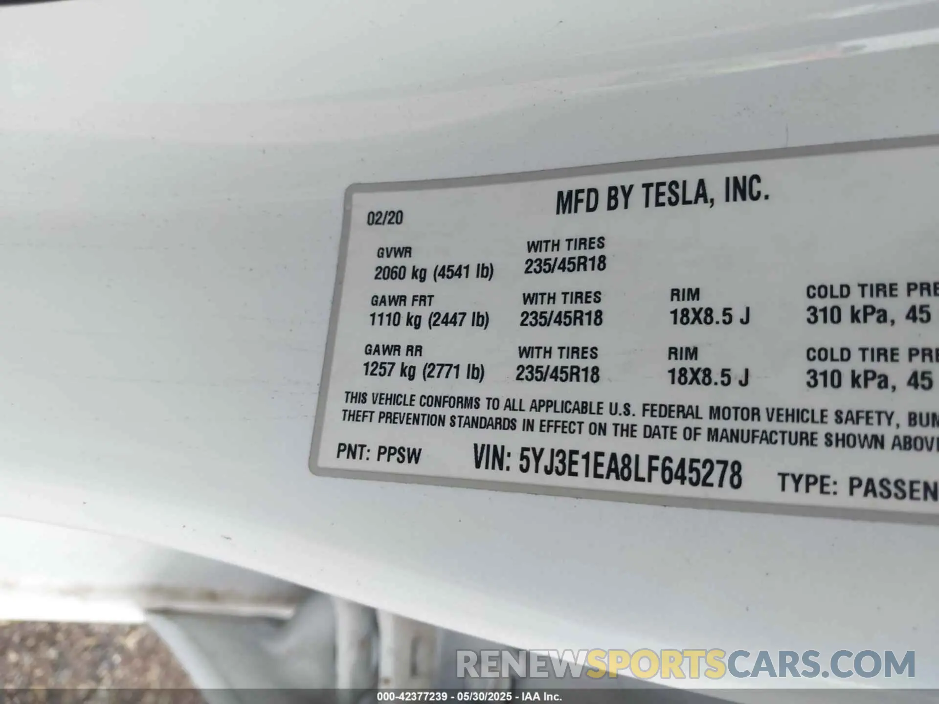 9 Photograph of a damaged car 5YJ3E1EA8LF645278 TESLA MODEL 3 2020