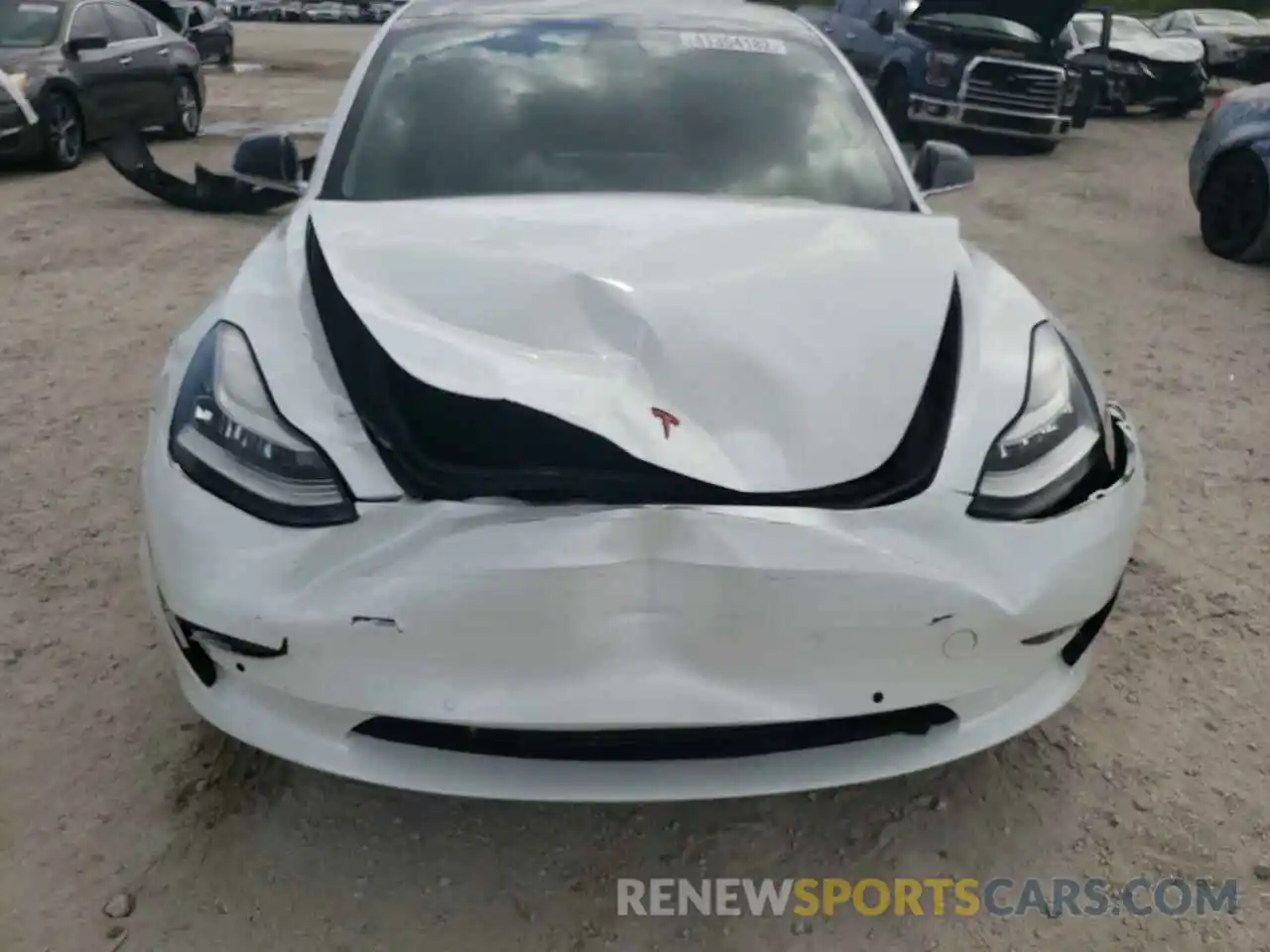 9 Photograph of a damaged car 5YJ3E1EA8LF645362 TESLA MODEL 3 2020