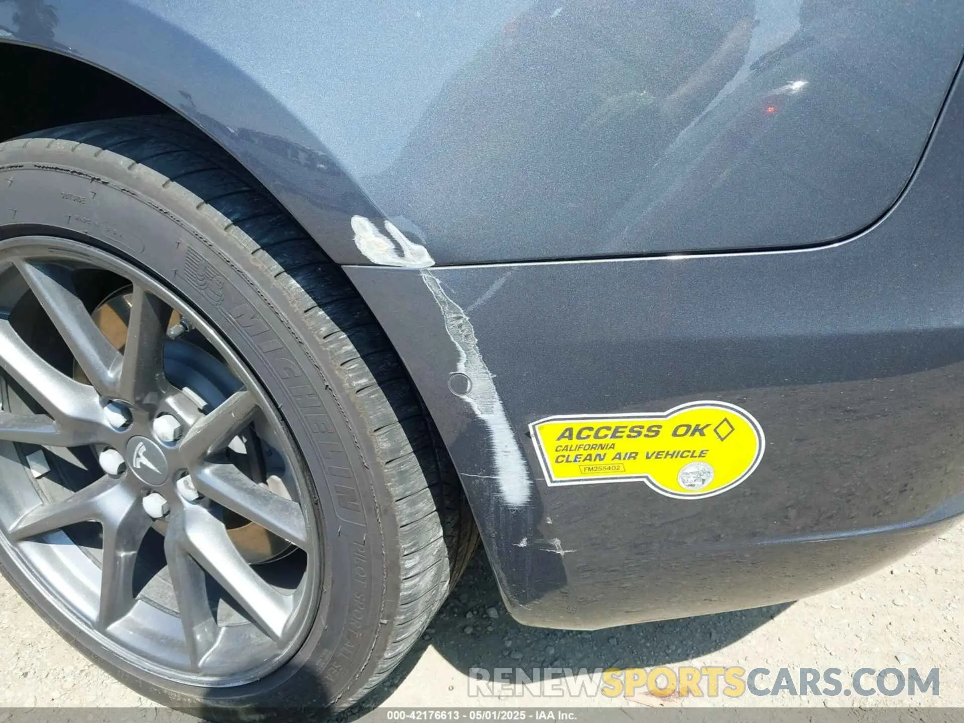 12 Photograph of a damaged car 5YJ3E1EA8LF662212 TESLA MODEL 3 2020