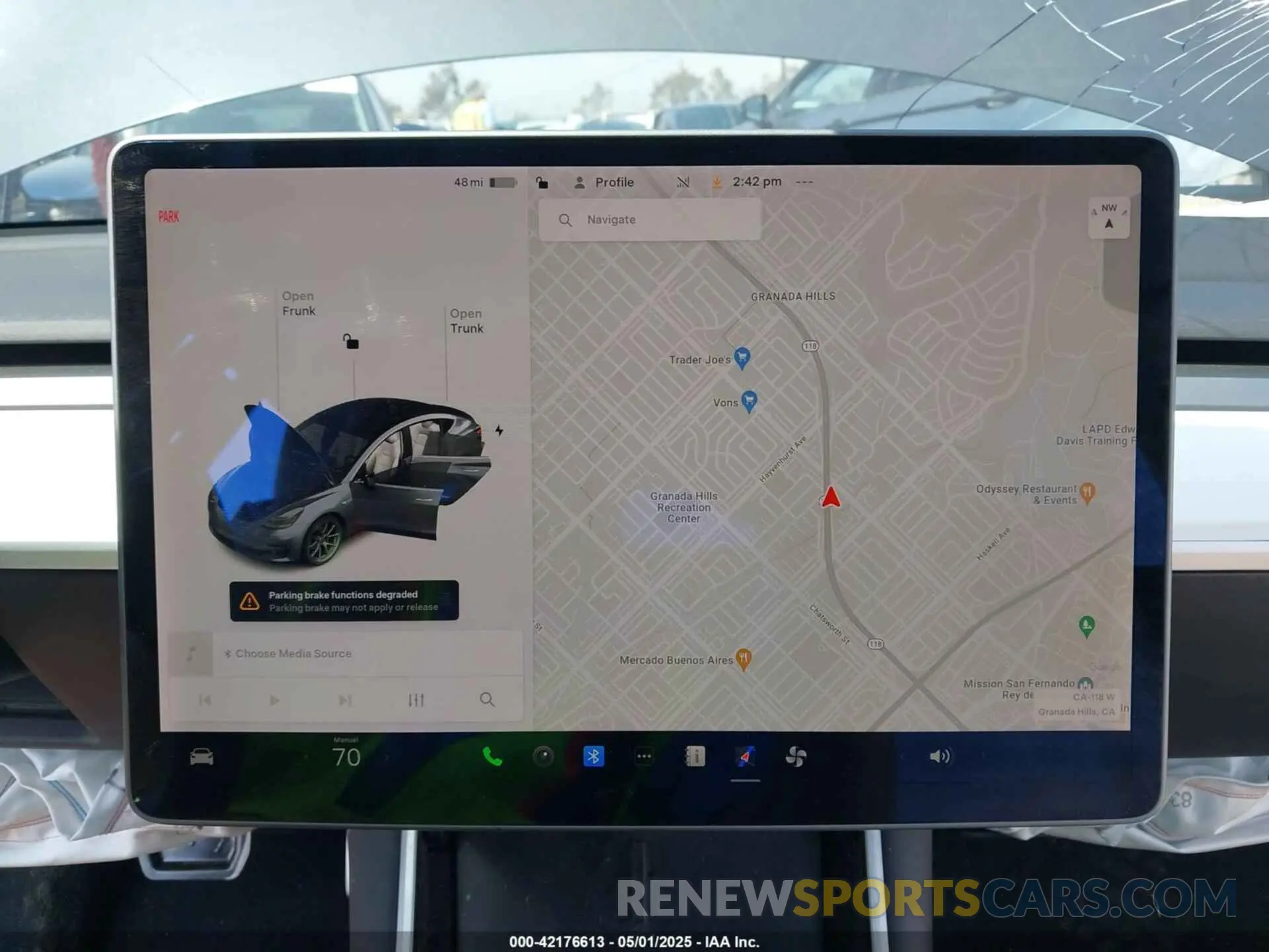 19 Photograph of a damaged car 5YJ3E1EA8LF662212 TESLA MODEL 3 2020