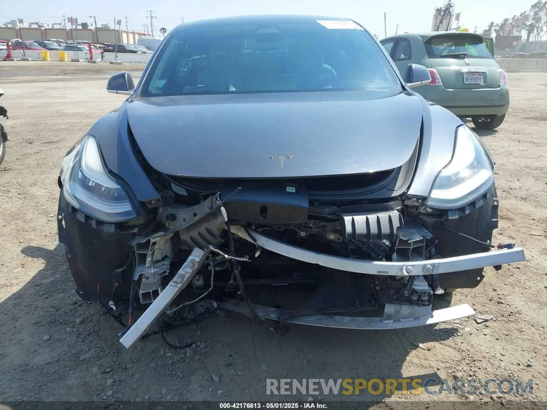 6 Photograph of a damaged car 5YJ3E1EA8LF662212 TESLA MODEL 3 2020