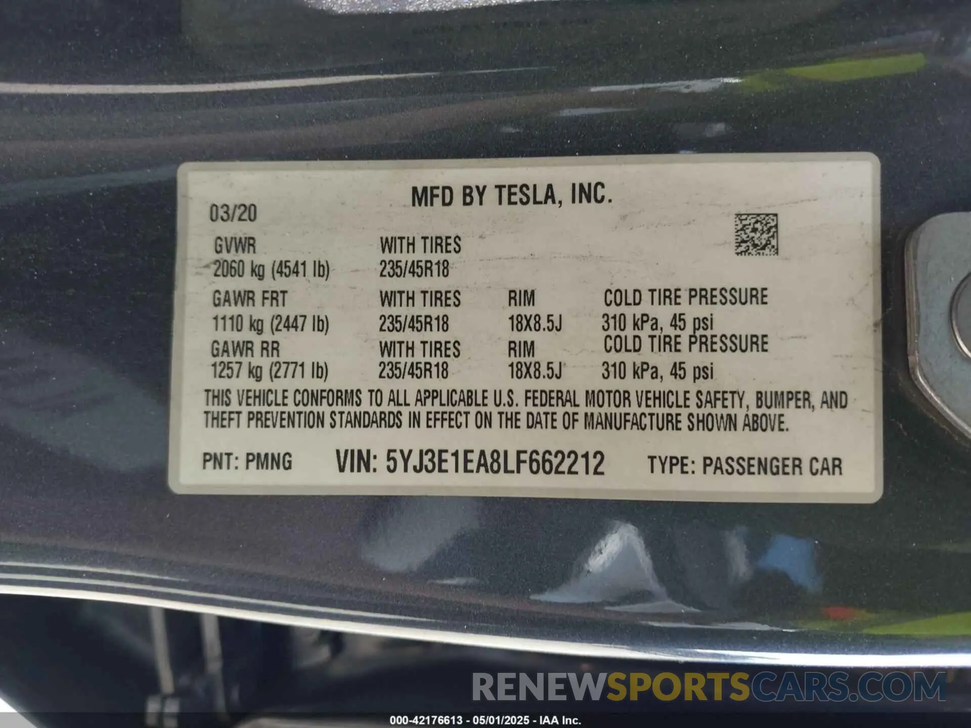 9 Photograph of a damaged car 5YJ3E1EA8LF662212 TESLA MODEL 3 2020