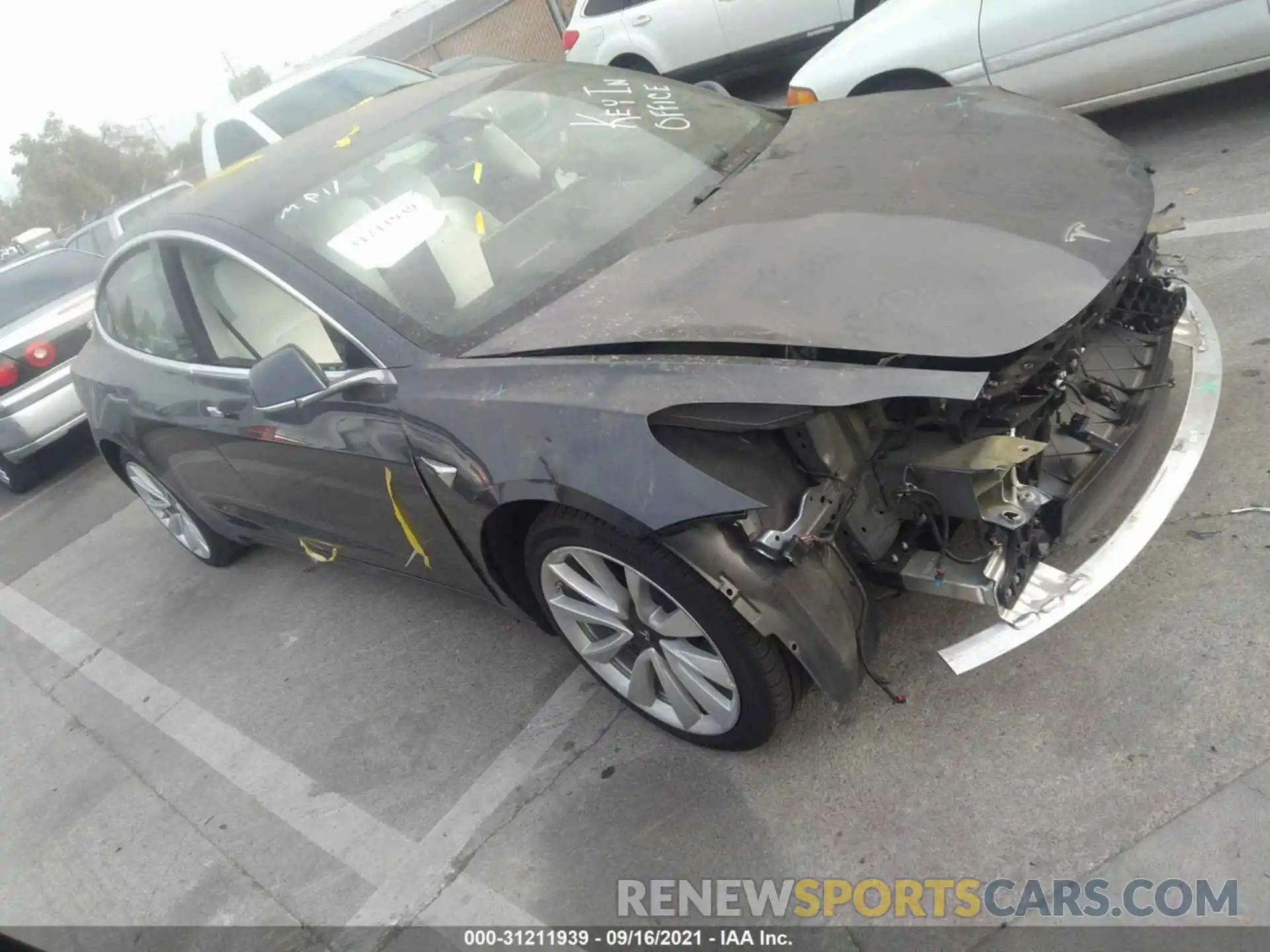 1 Photograph of a damaged car 5YJ3E1EA8LF662632 TESLA MODEL 3 2020