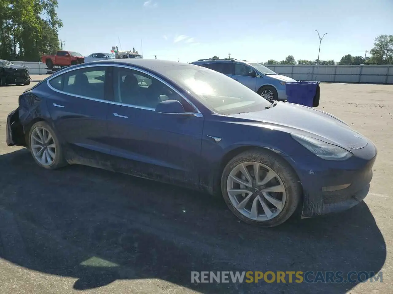 4 Photograph of a damaged car 5YJ3E1EA8LF708900 TESLA MODEL 3 2020