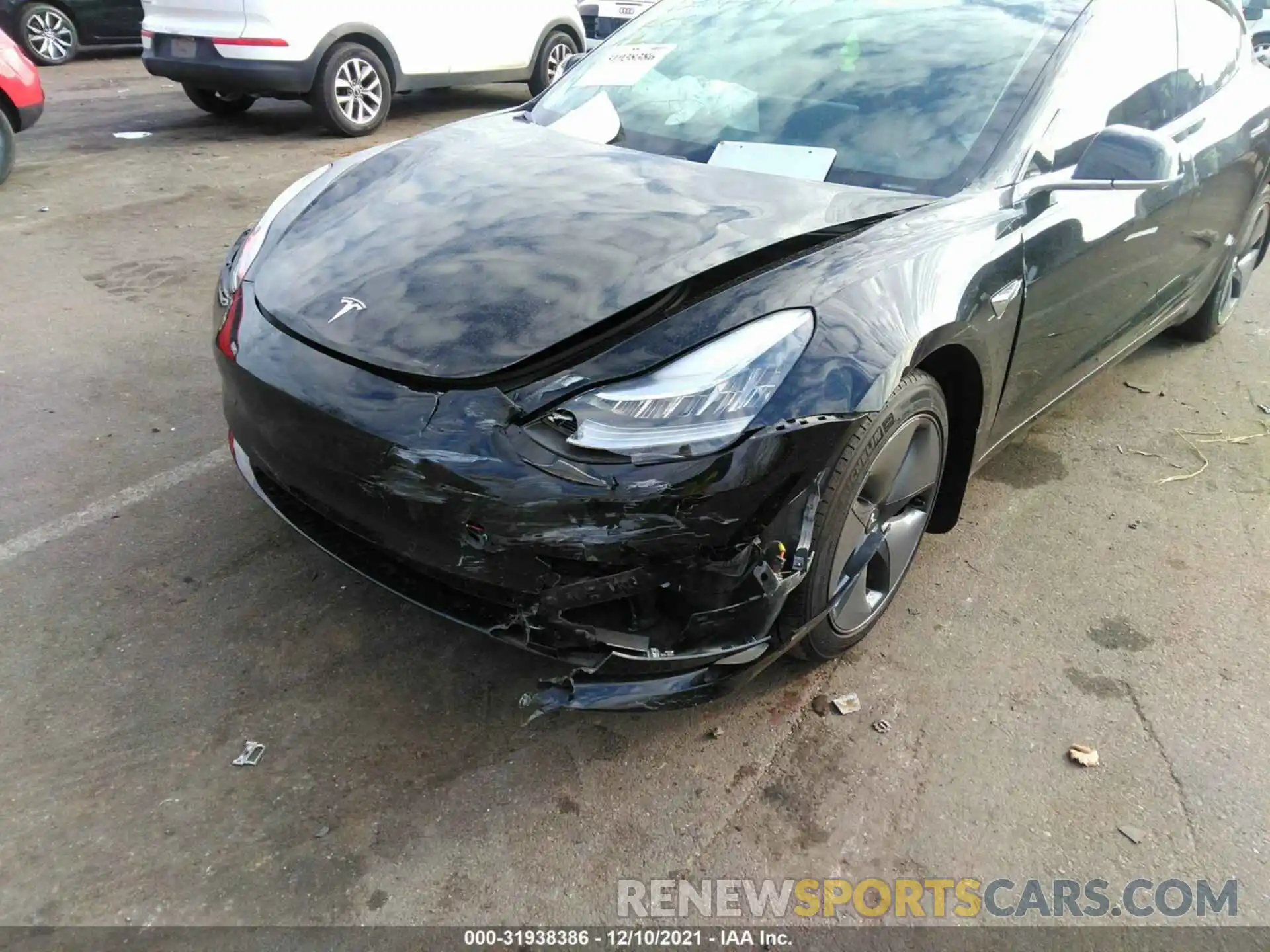 6 Photograph of a damaged car 5YJ3E1EA8LF715135 TESLA MODEL 3 2020