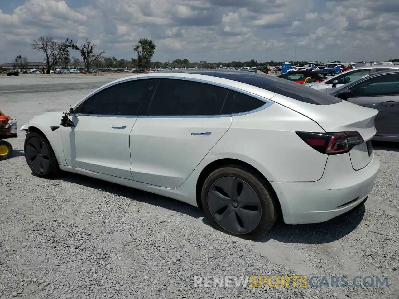 2 Photograph of a damaged car 5YJ3E1EA8LF741041 TESLA MODEL 3 2020
