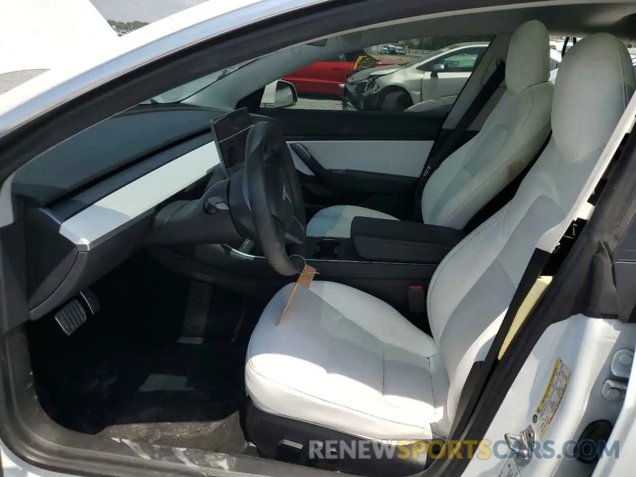 7 Photograph of a damaged car 5YJ3E1EA8LF741041 TESLA MODEL 3 2020