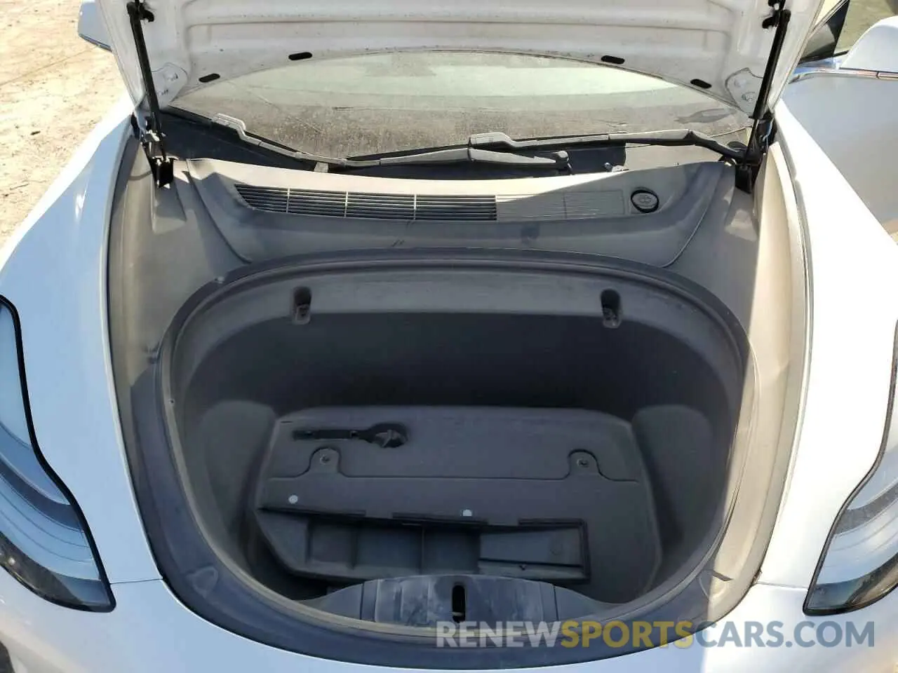 13 Photograph of a damaged car 5YJ3E1EA8LF743985 TESLA MODEL 3 2020