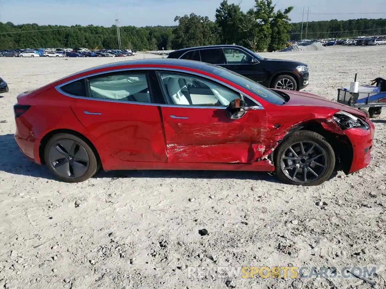 9 Photograph of a damaged car 5YJ3E1EA8LF746028 TESLA MODEL 3 2020