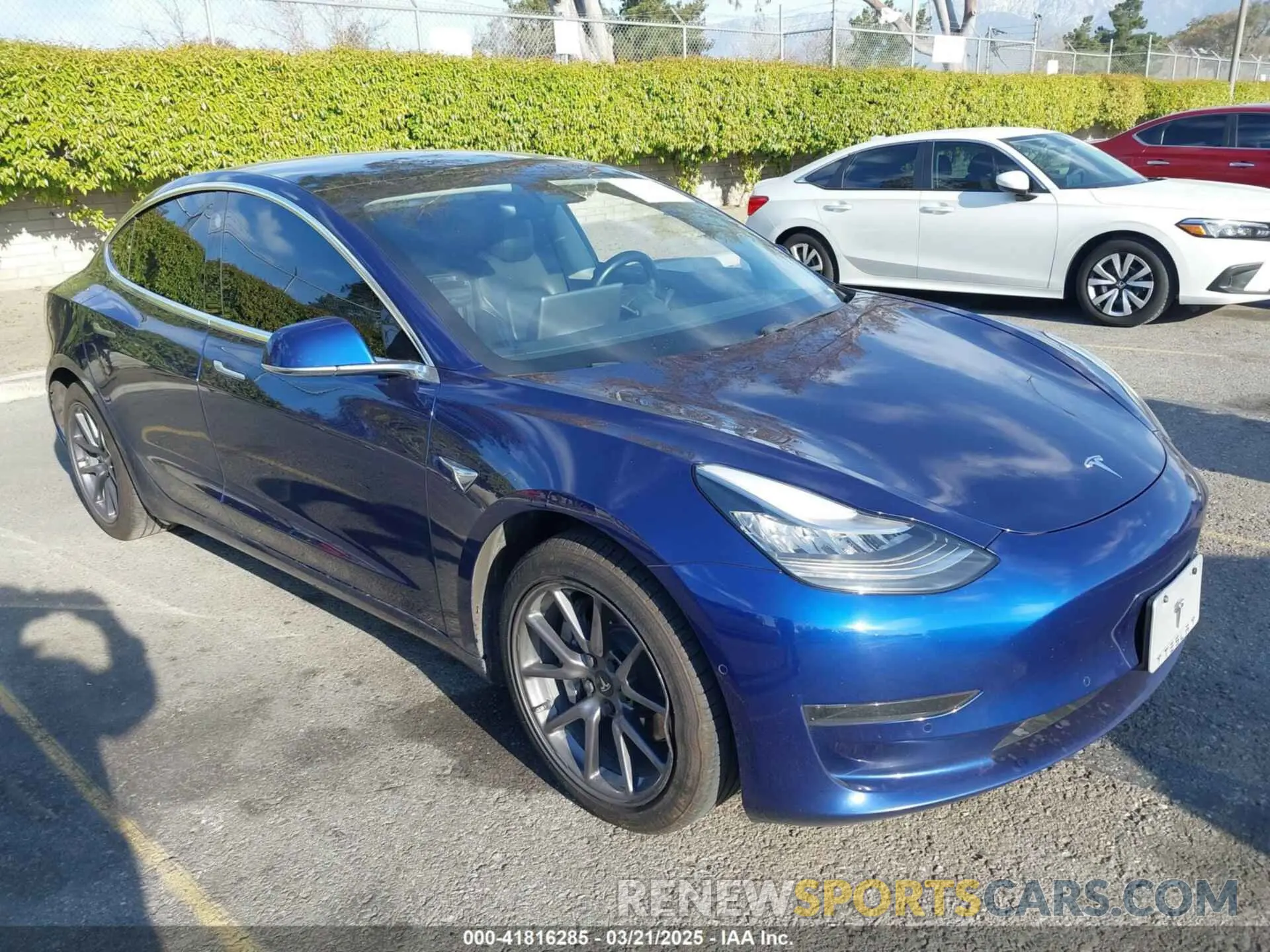 1 Photograph of a damaged car 5YJ3E1EA8LF785010 TESLA MODEL 3 2020