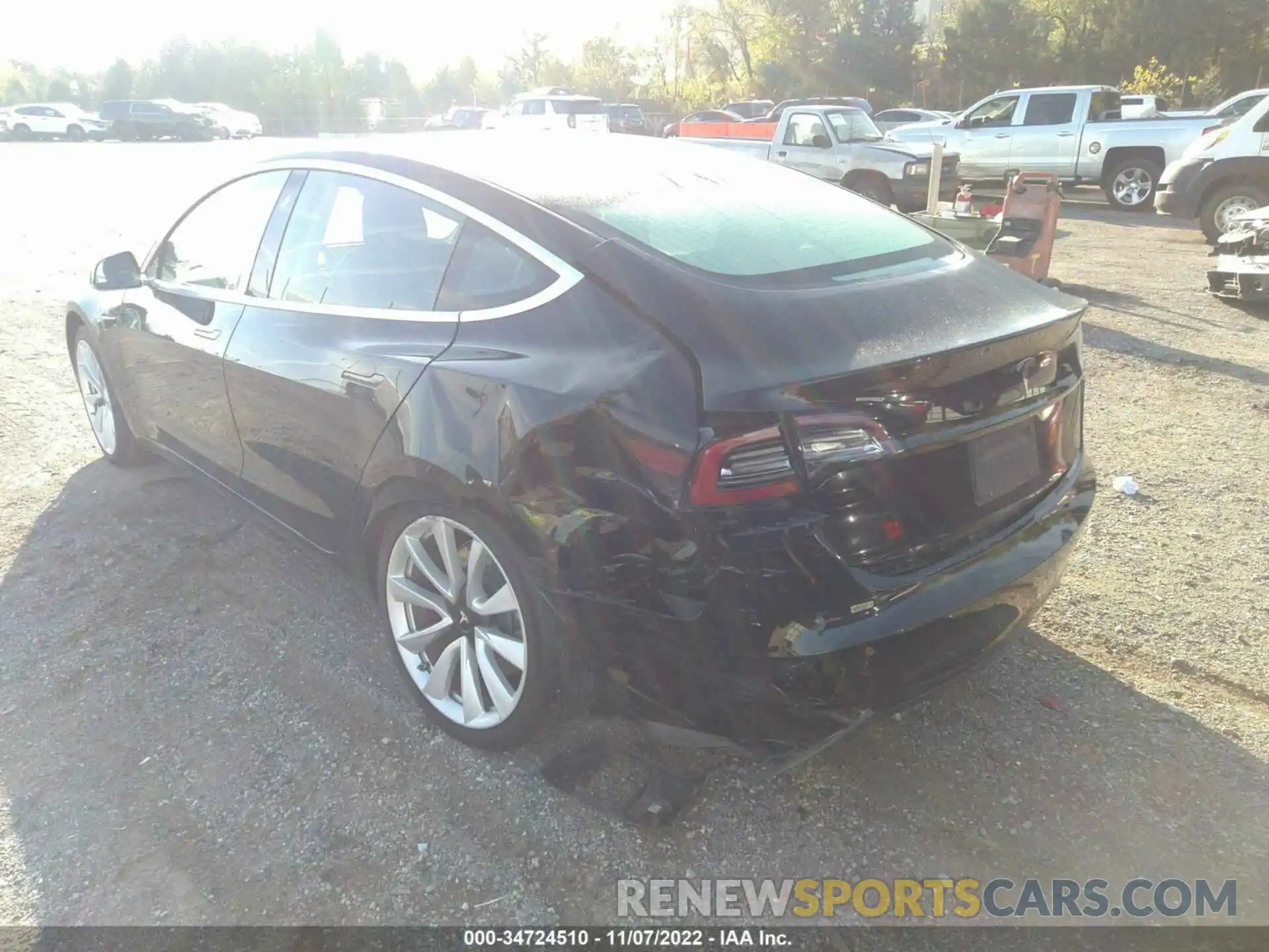 6 Photograph of a damaged car 5YJ3E1EA8LF797397 TESLA MODEL 3 2020