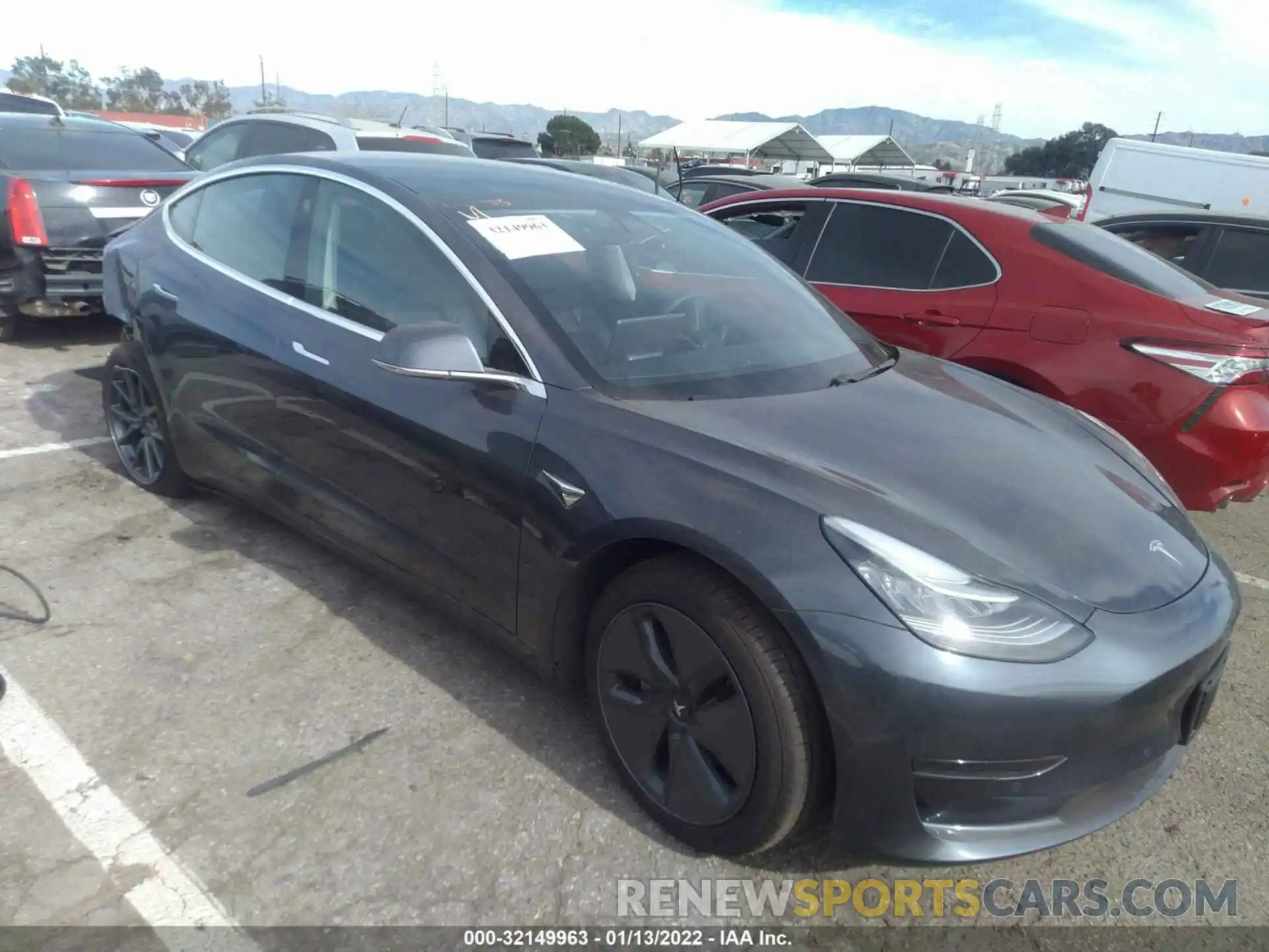 1 Photograph of a damaged car 5YJ3E1EA8LF803487 TESLA MODEL 3 2020