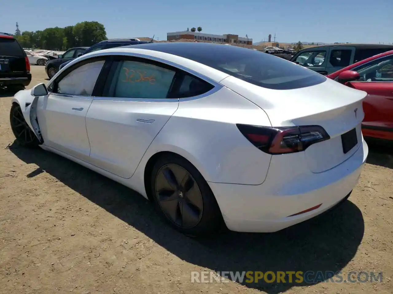 3 Photograph of a damaged car 5YJ3E1EA8LF805854 TESLA MODEL 3 2020